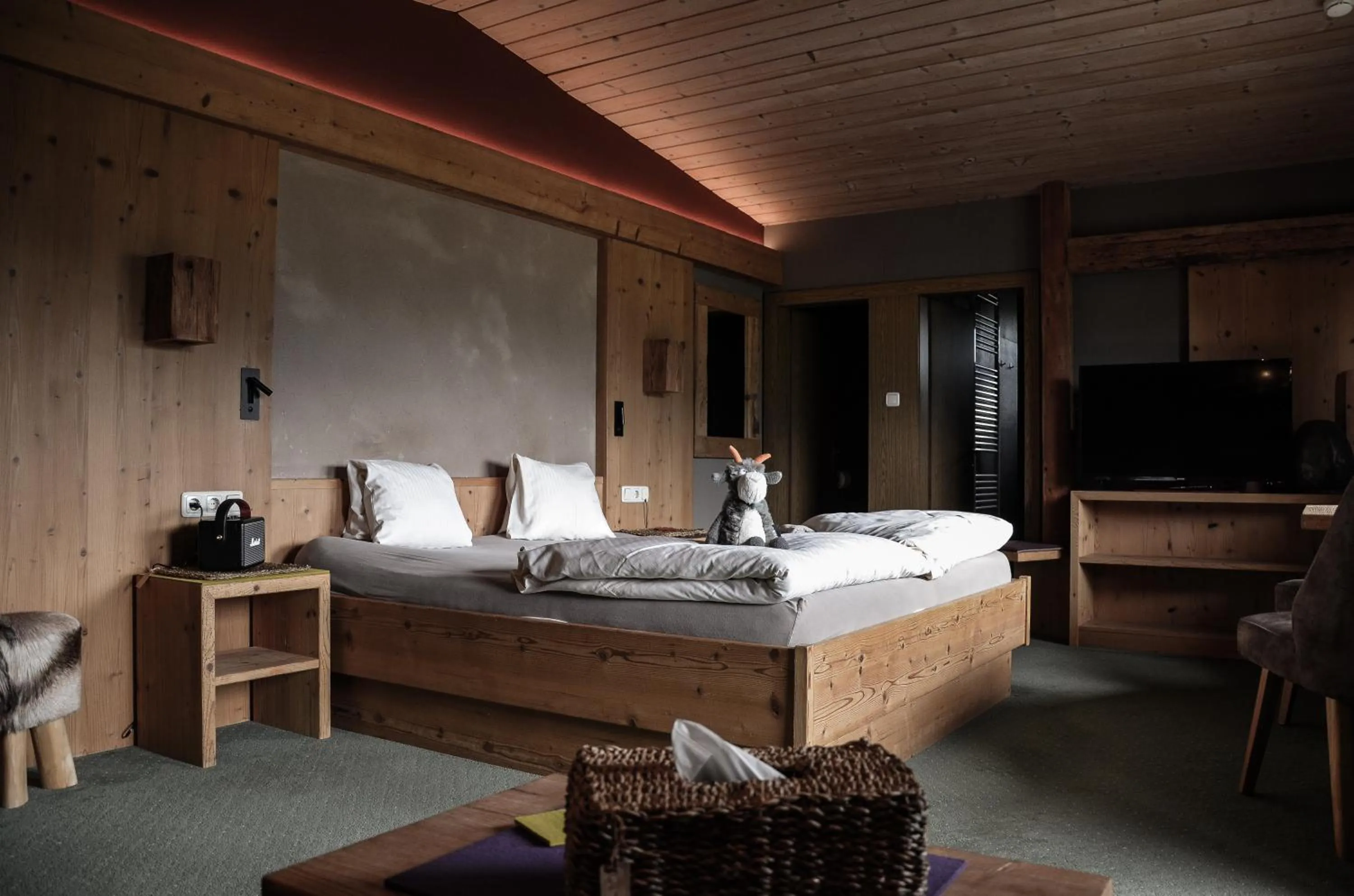 Photo of the whole room, Bed in Hotel Ehrwalderhof