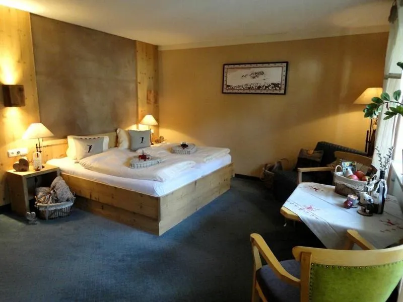 Photo of the whole room, Bed in Hotel Ehrwalderhof