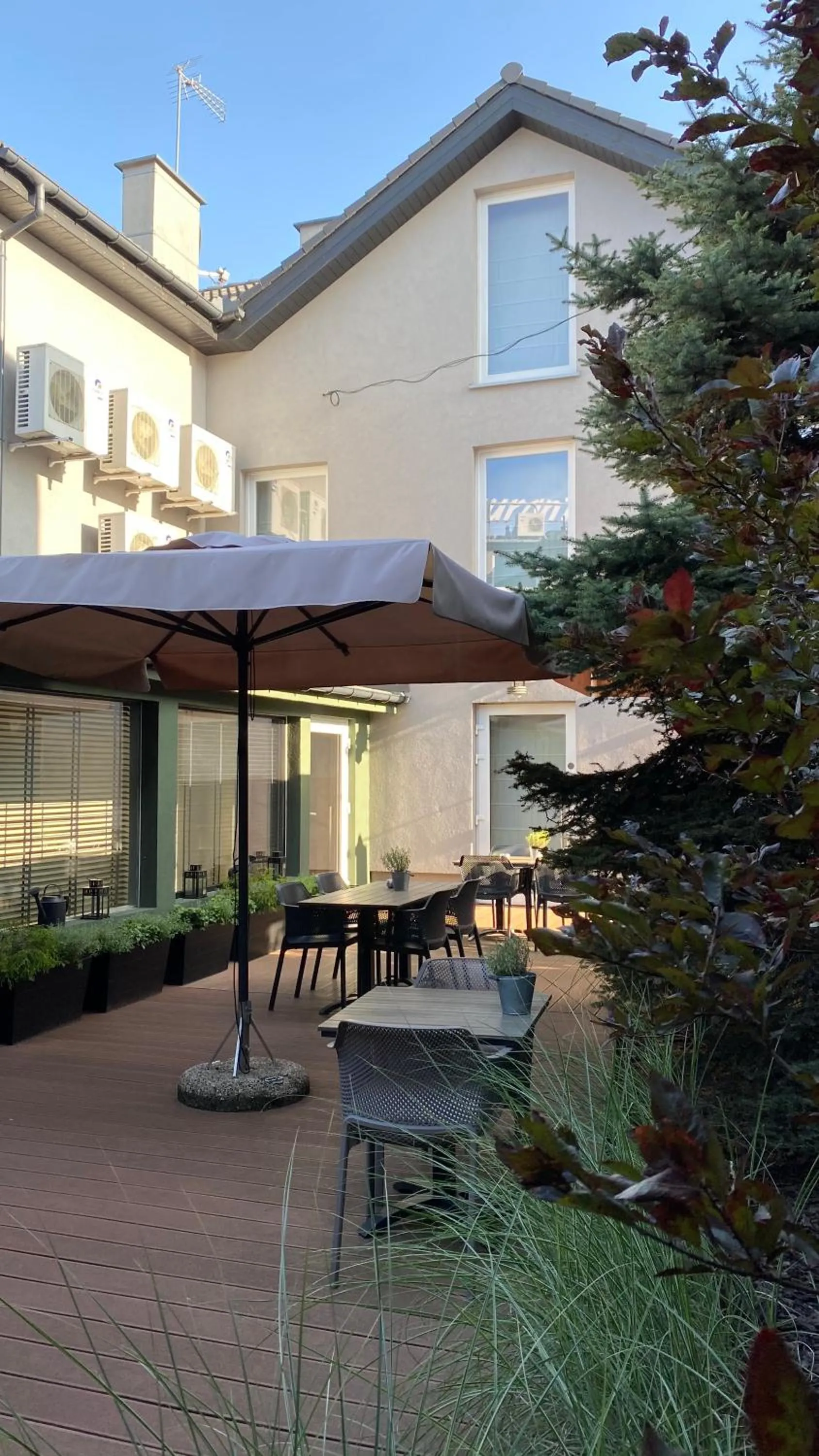 Comm Hotel Poznań Airport