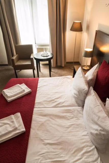 Bed in Comm Hotel Poznań Airport