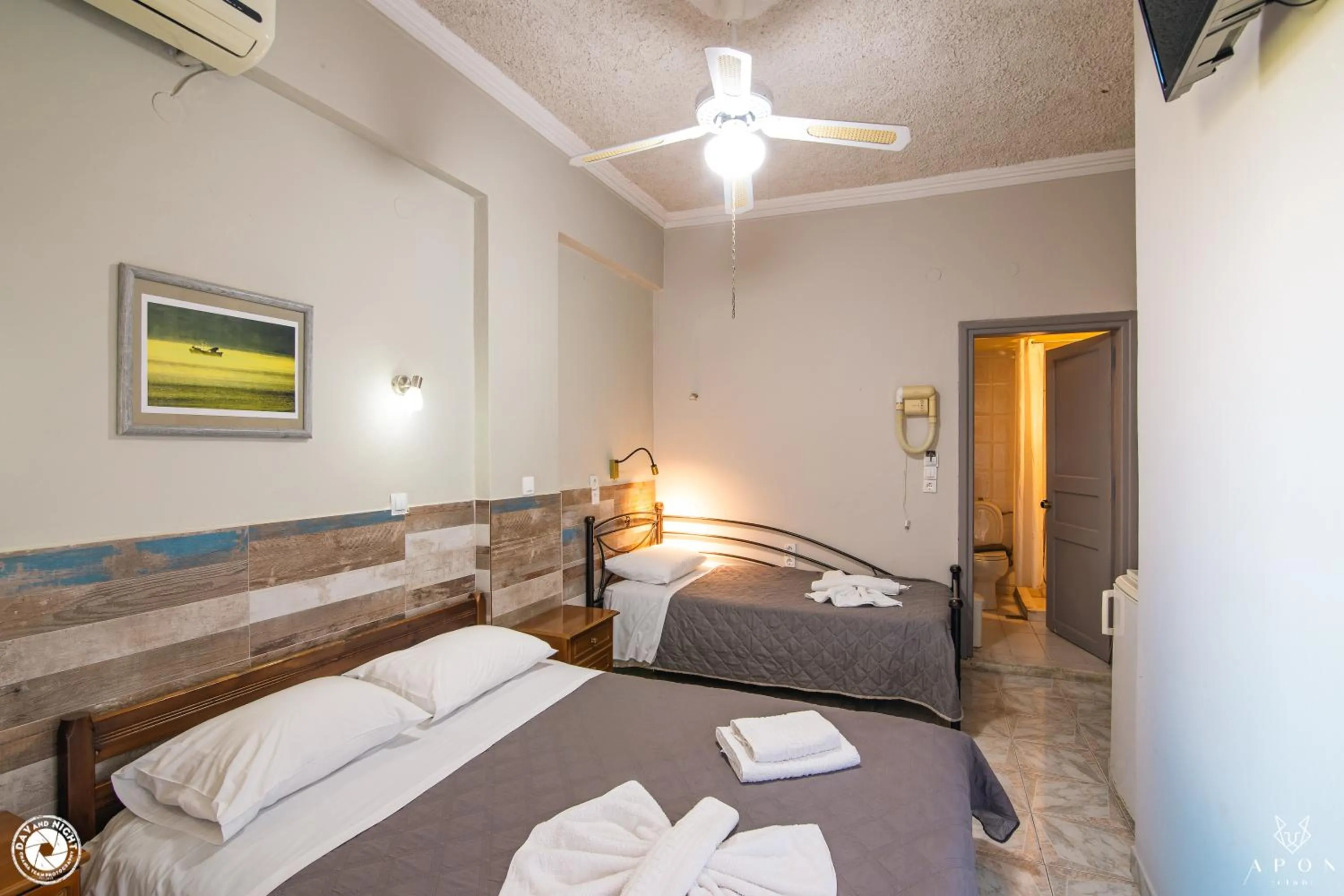 Bed in Bikakis Family Apartments