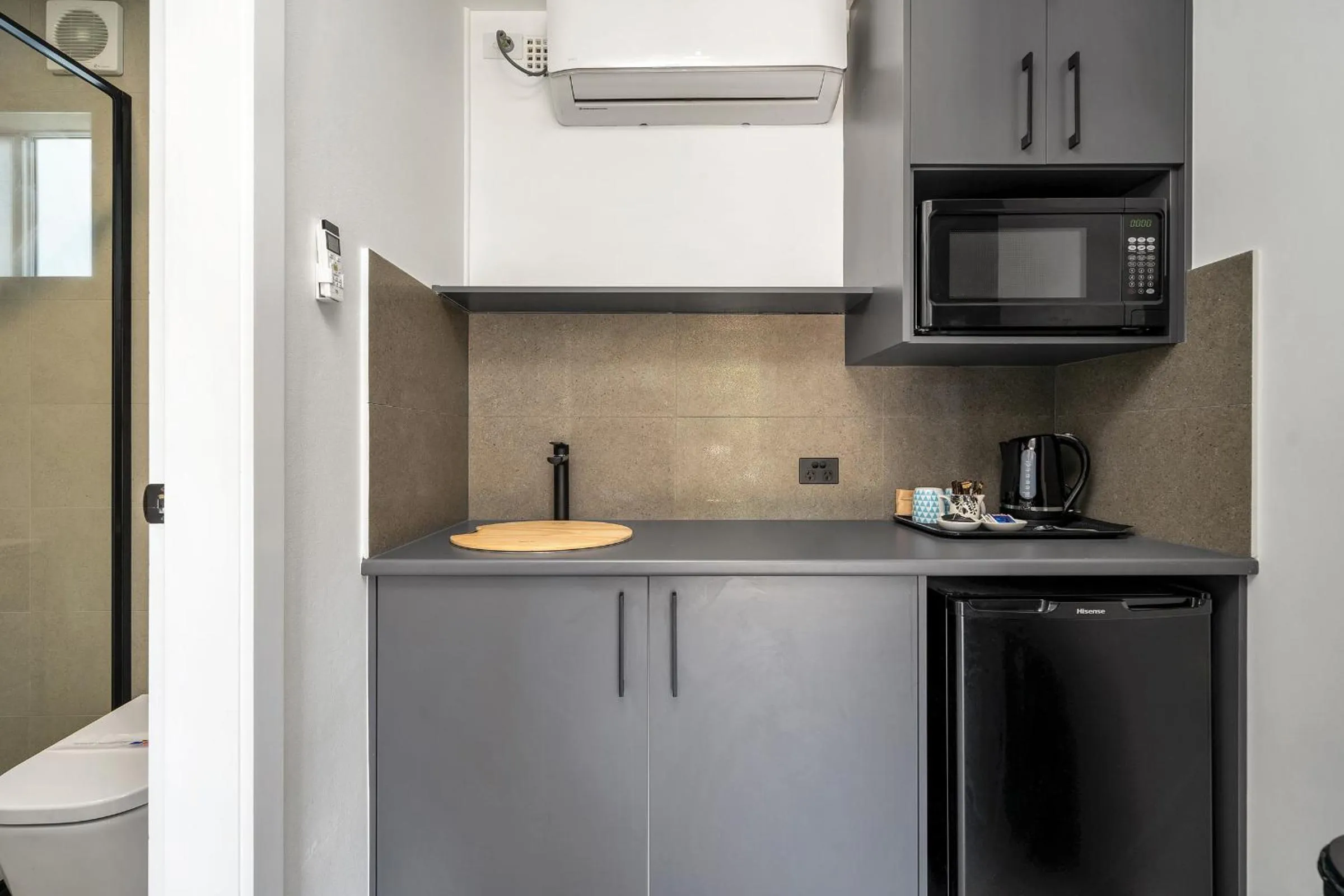 Kitchen or kitchenette in Kiama Motel 617