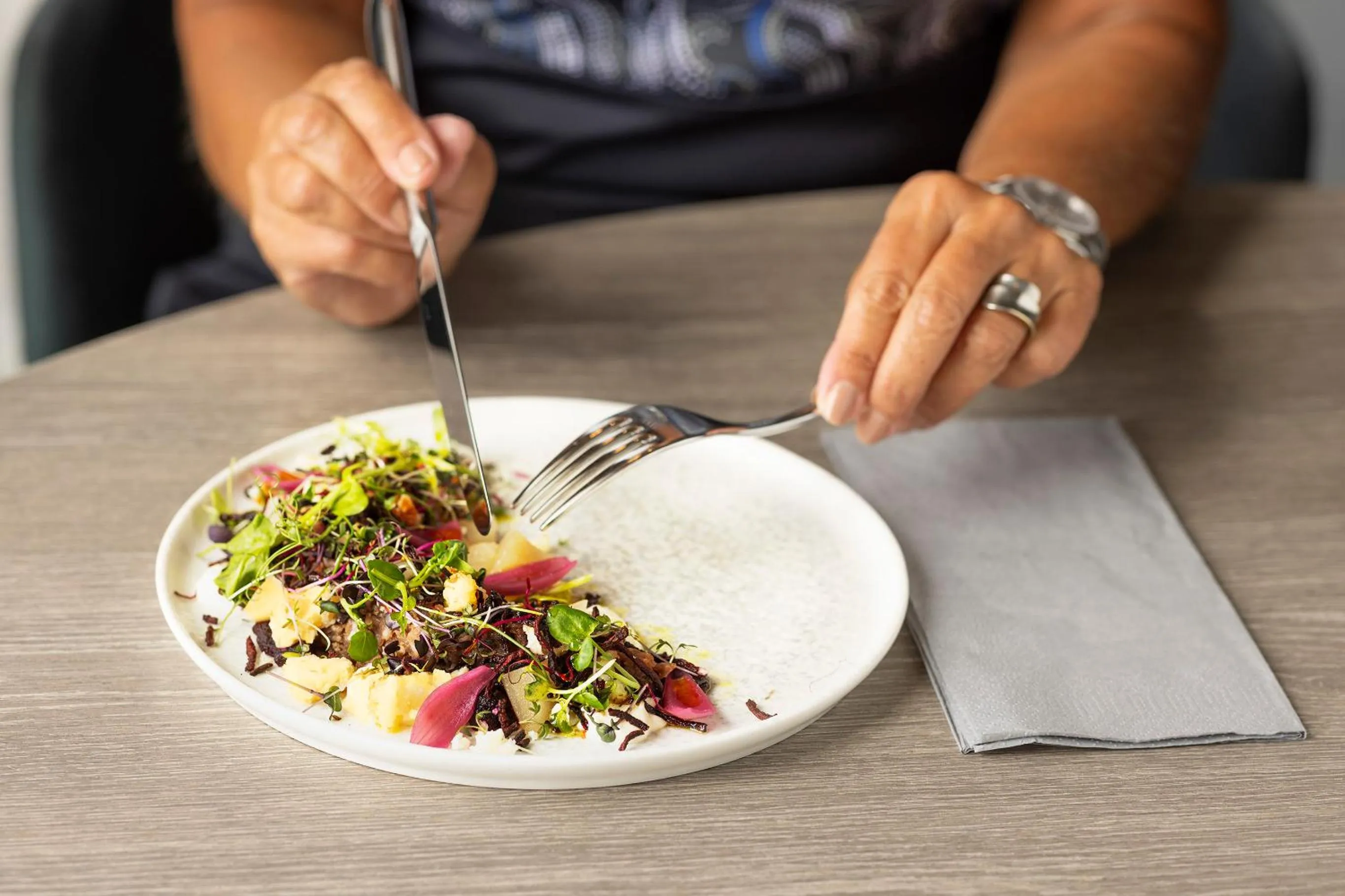 Restaurant/places to eat in Lannalodge