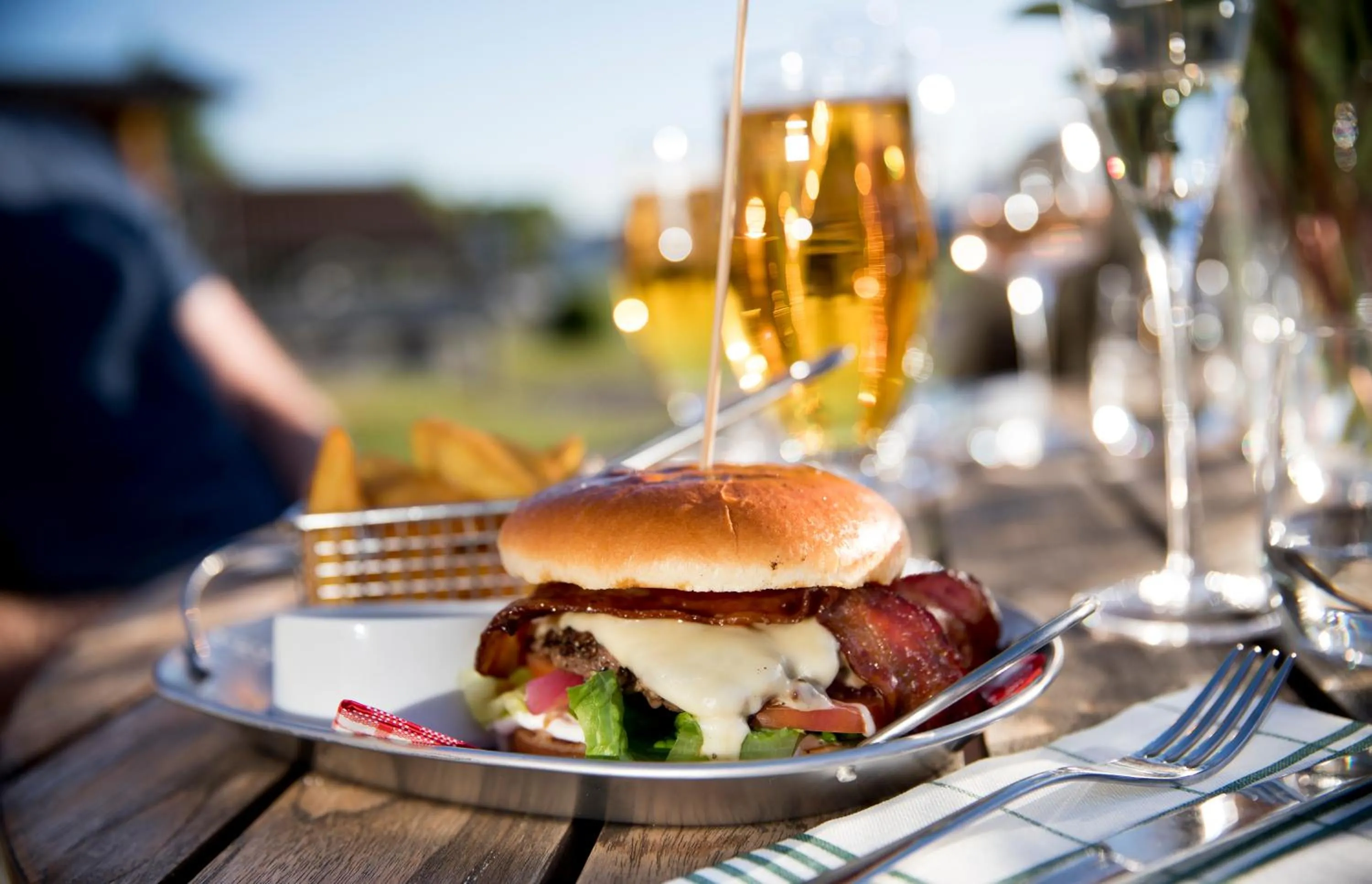 Restaurant/places to eat in Lannalodge