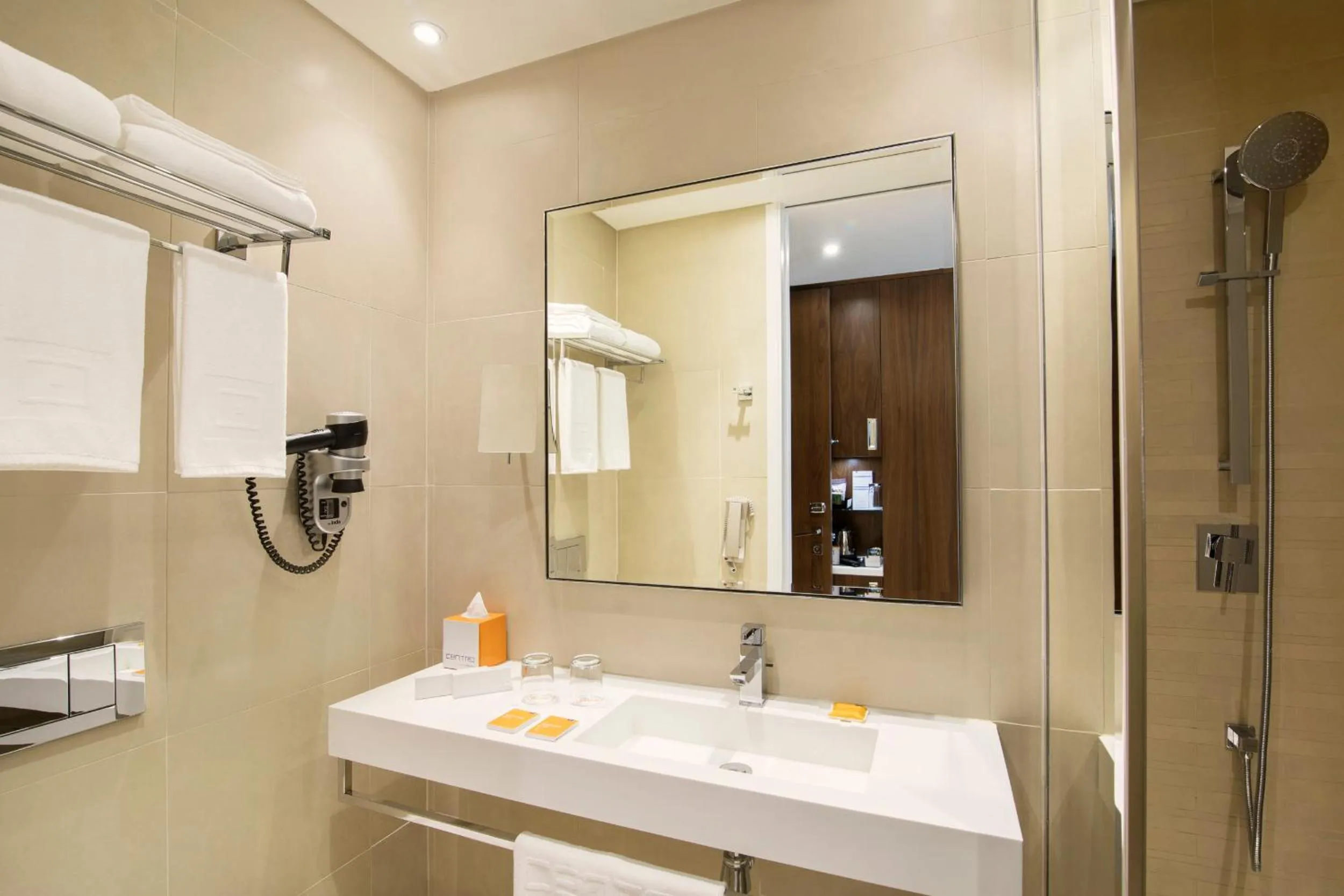 Centro Waha by Rotana