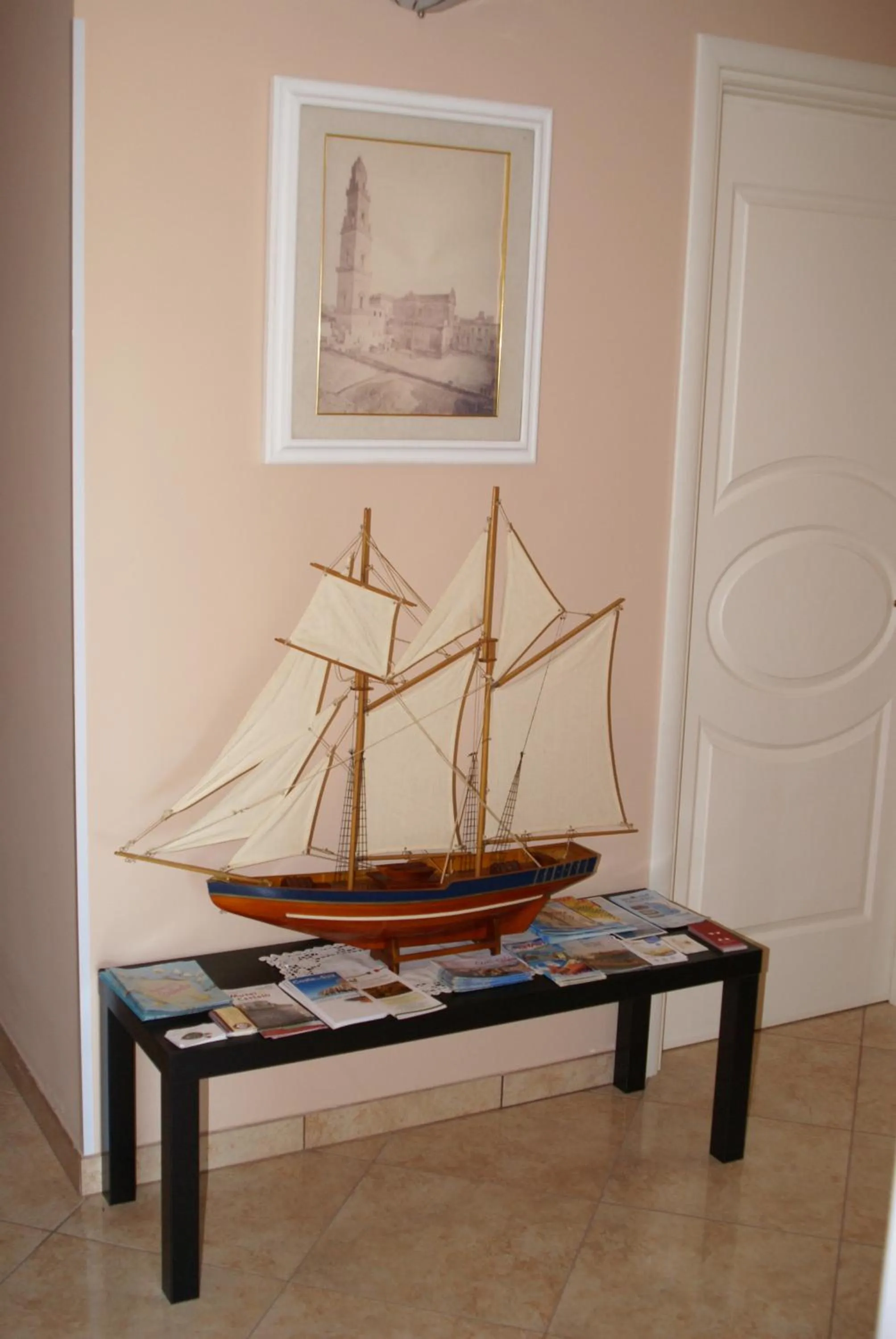 Decorative detail in Tenuta Arate