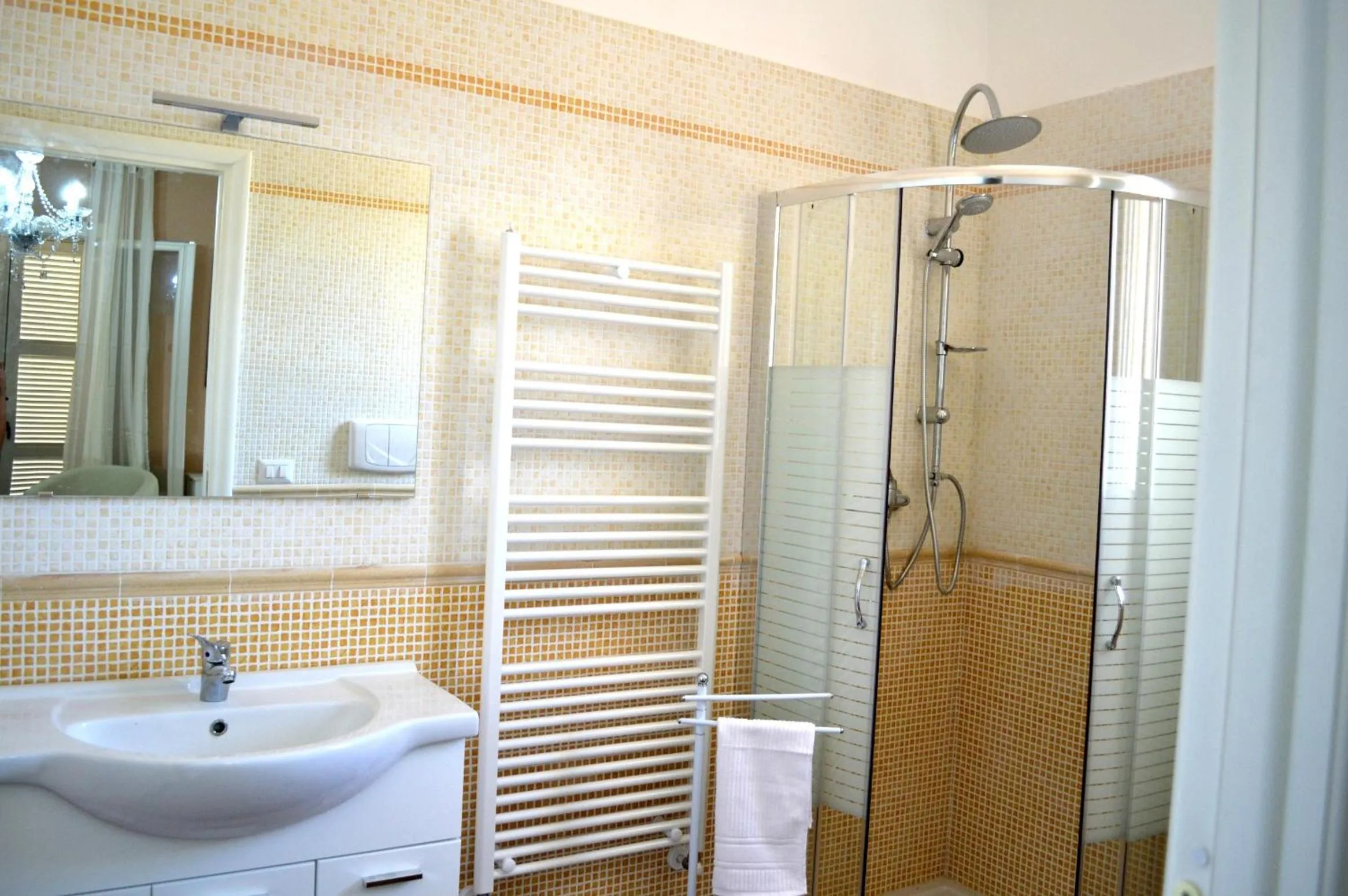 Bathroom in Tenuta Arate