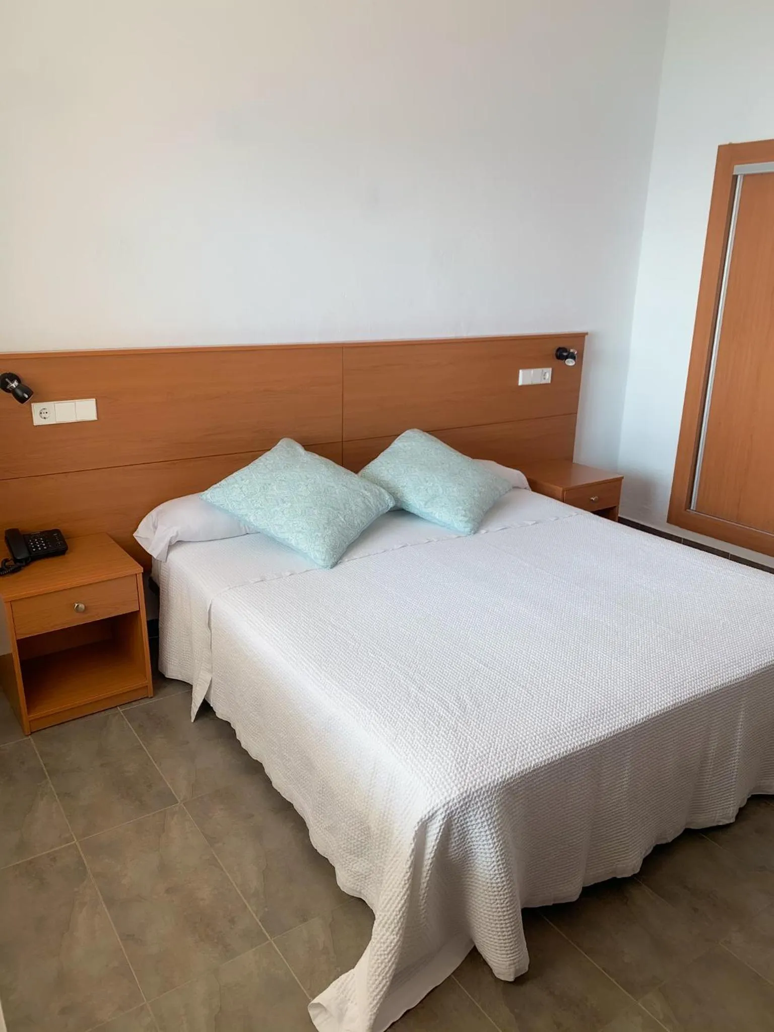 Bedroom, Bed in Hotel Patricia