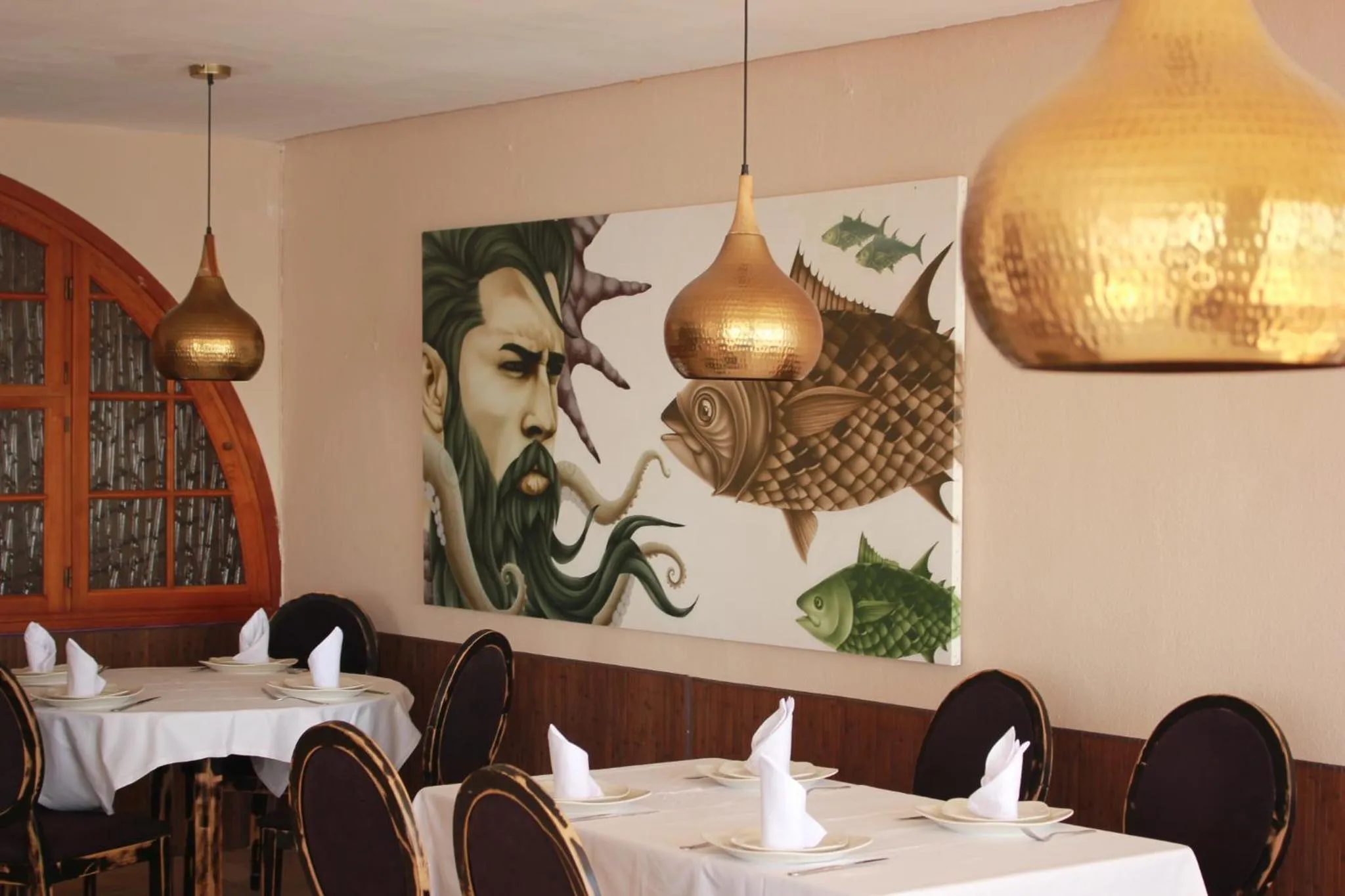 Restaurant/places to eat in Hotel Patricia