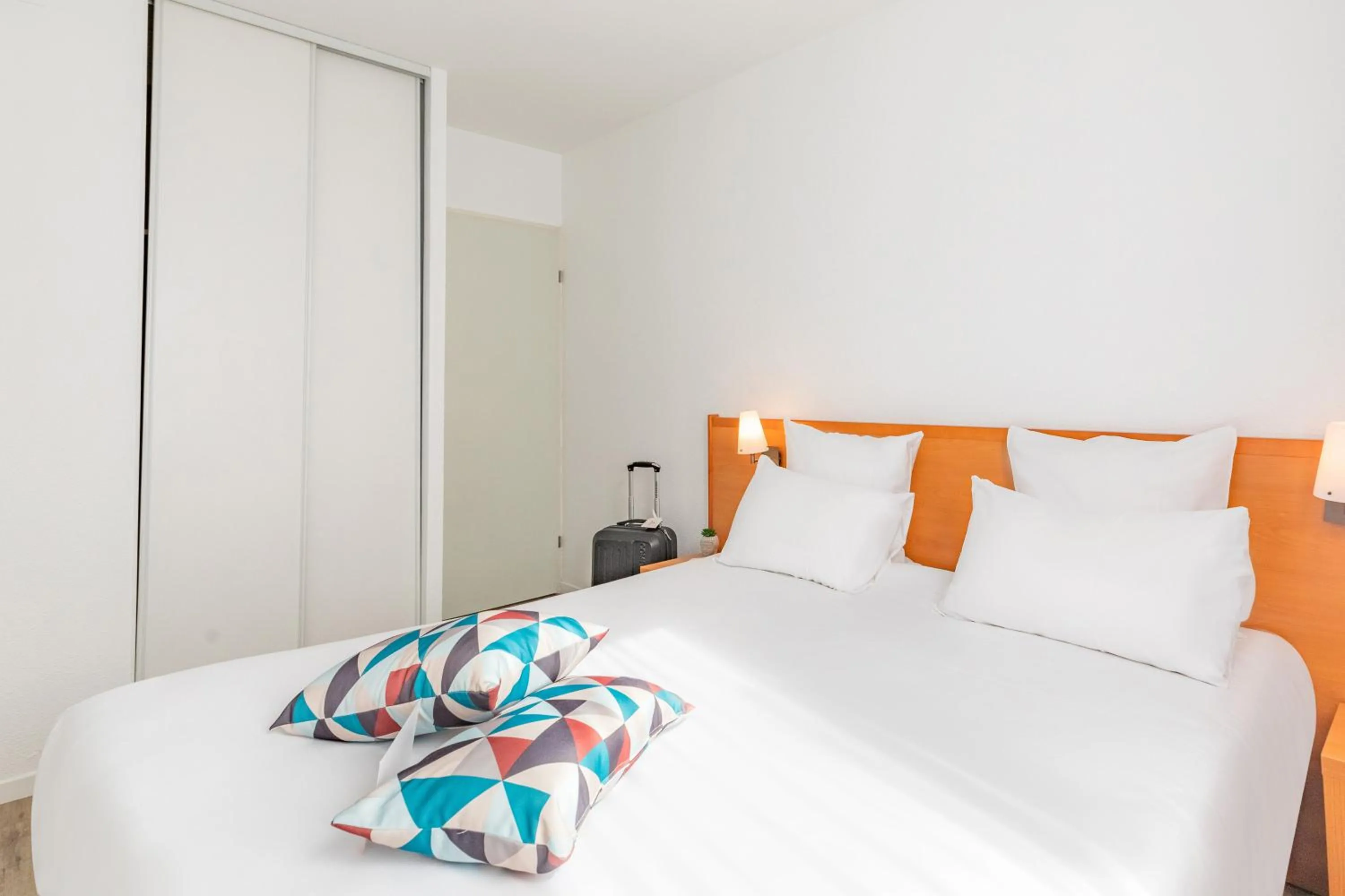 Photo of the whole room, Bed in Appart’City Confort Lyon Gerland