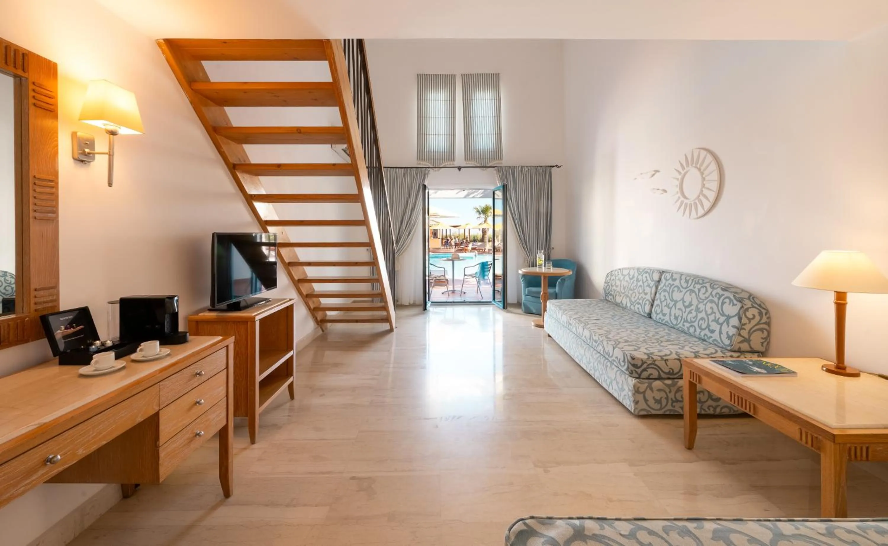 Area and facilities in Mitsis Norida