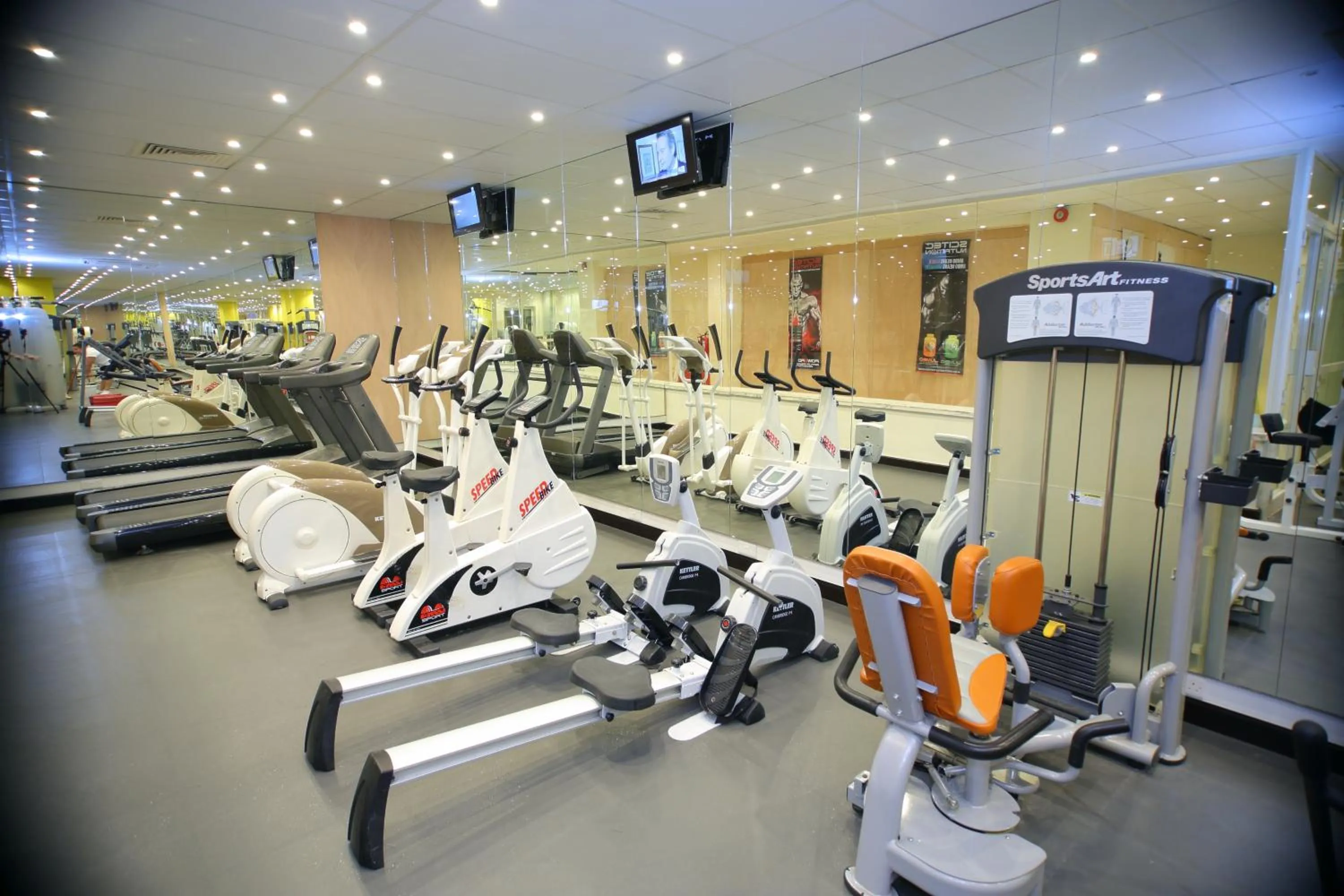 Fitness centre/facilities in Soreda Hotel