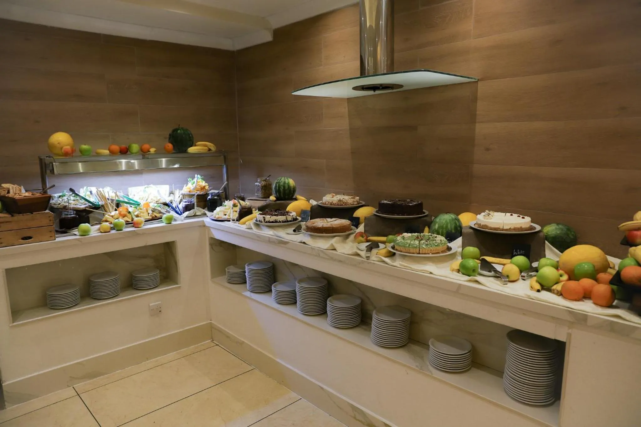 Food and drinks in Soreda Hotel