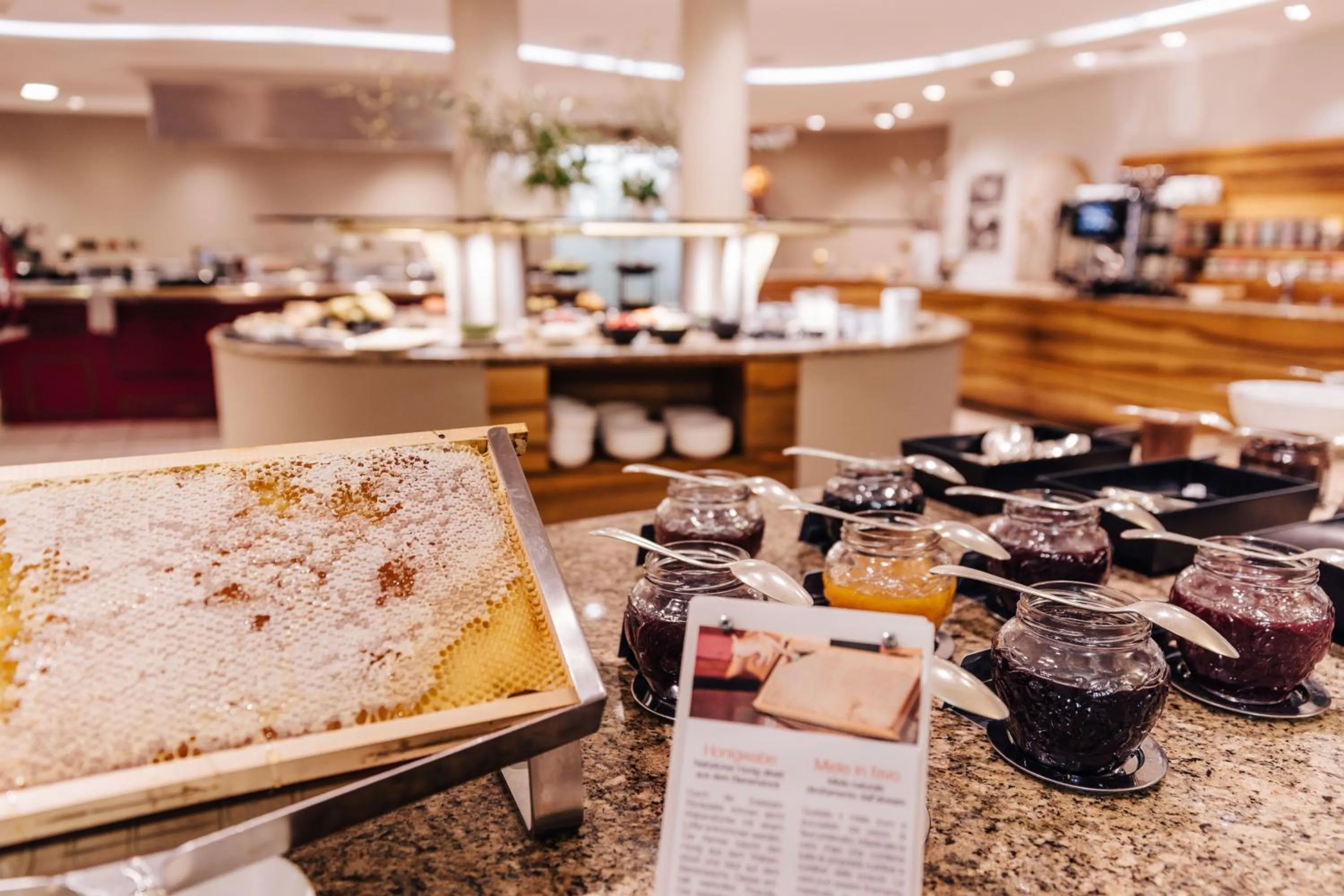 Restaurant/places to eat in Hotel Hohenwart