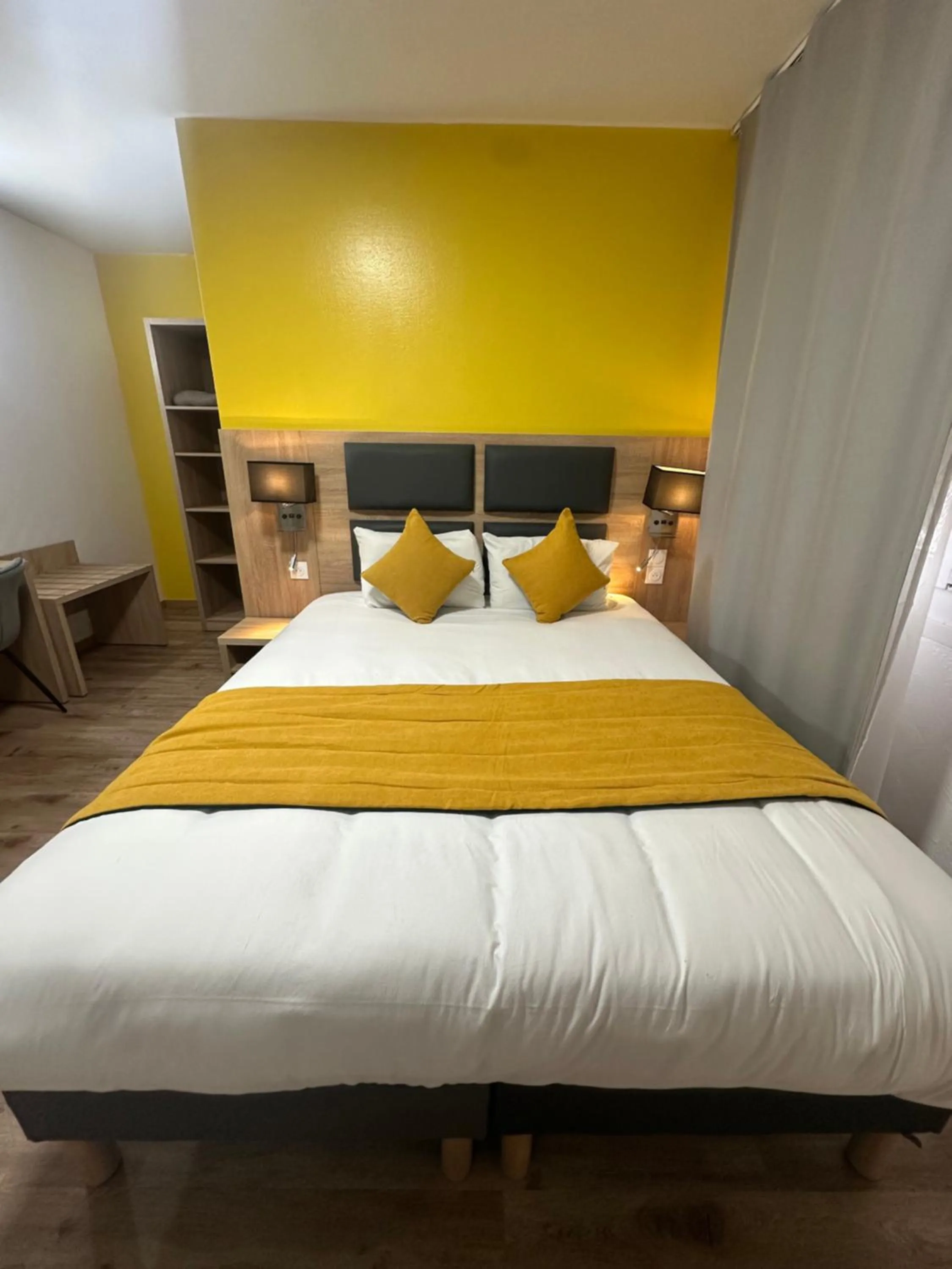 Bed in Hôtel NOROTEL