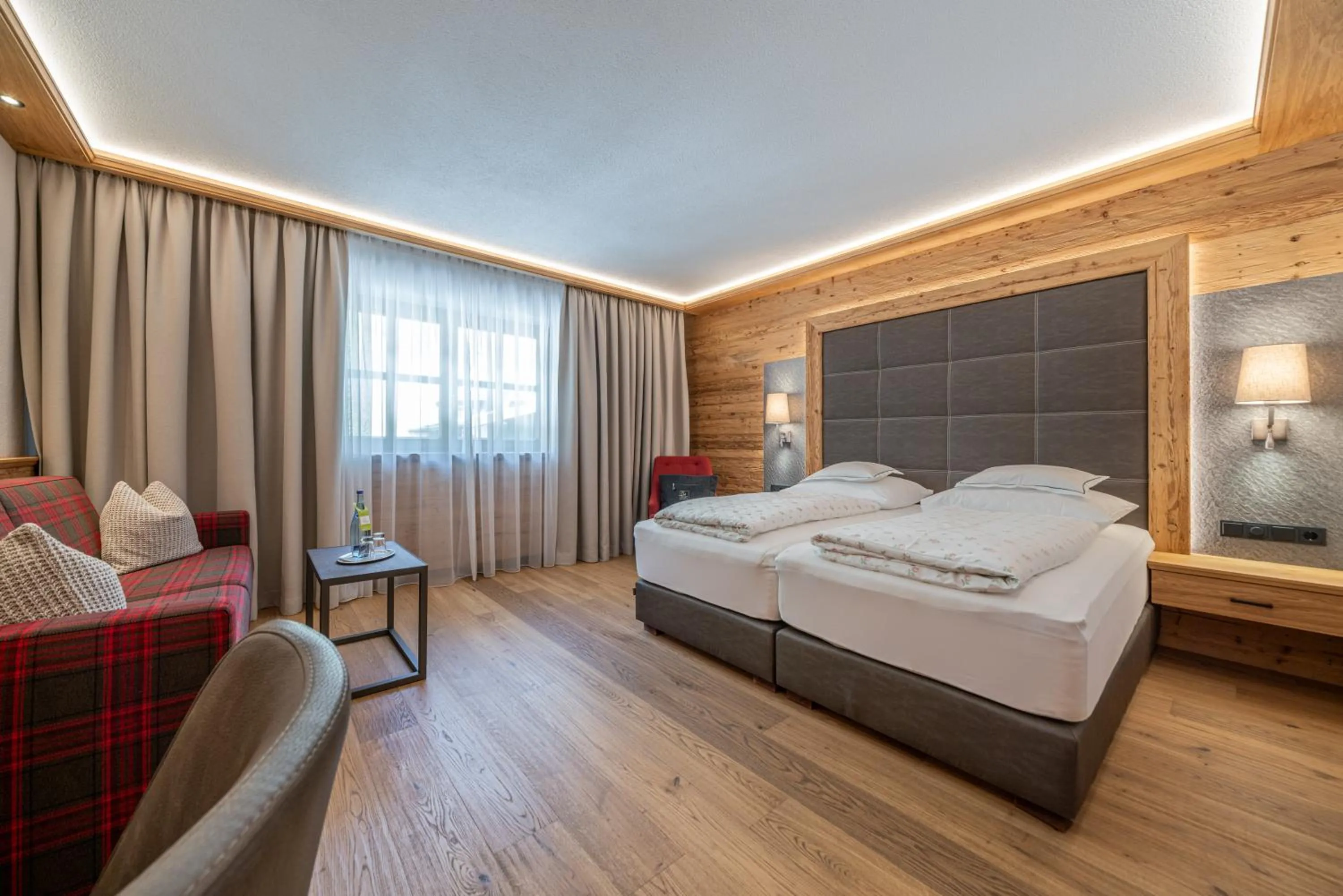 Photo of the whole room, Bed in Natur-&Alpinhotel Post