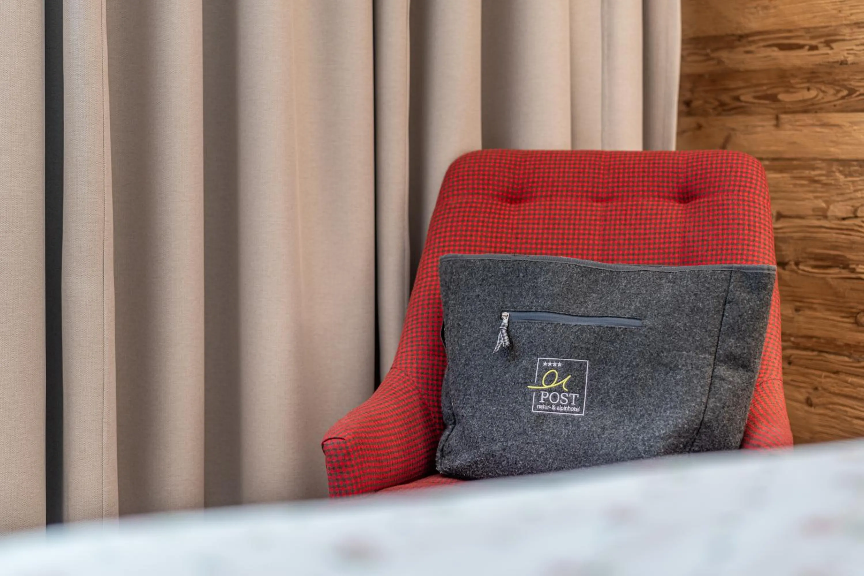 Photo of the whole room in Natur-&Alpinhotel Post