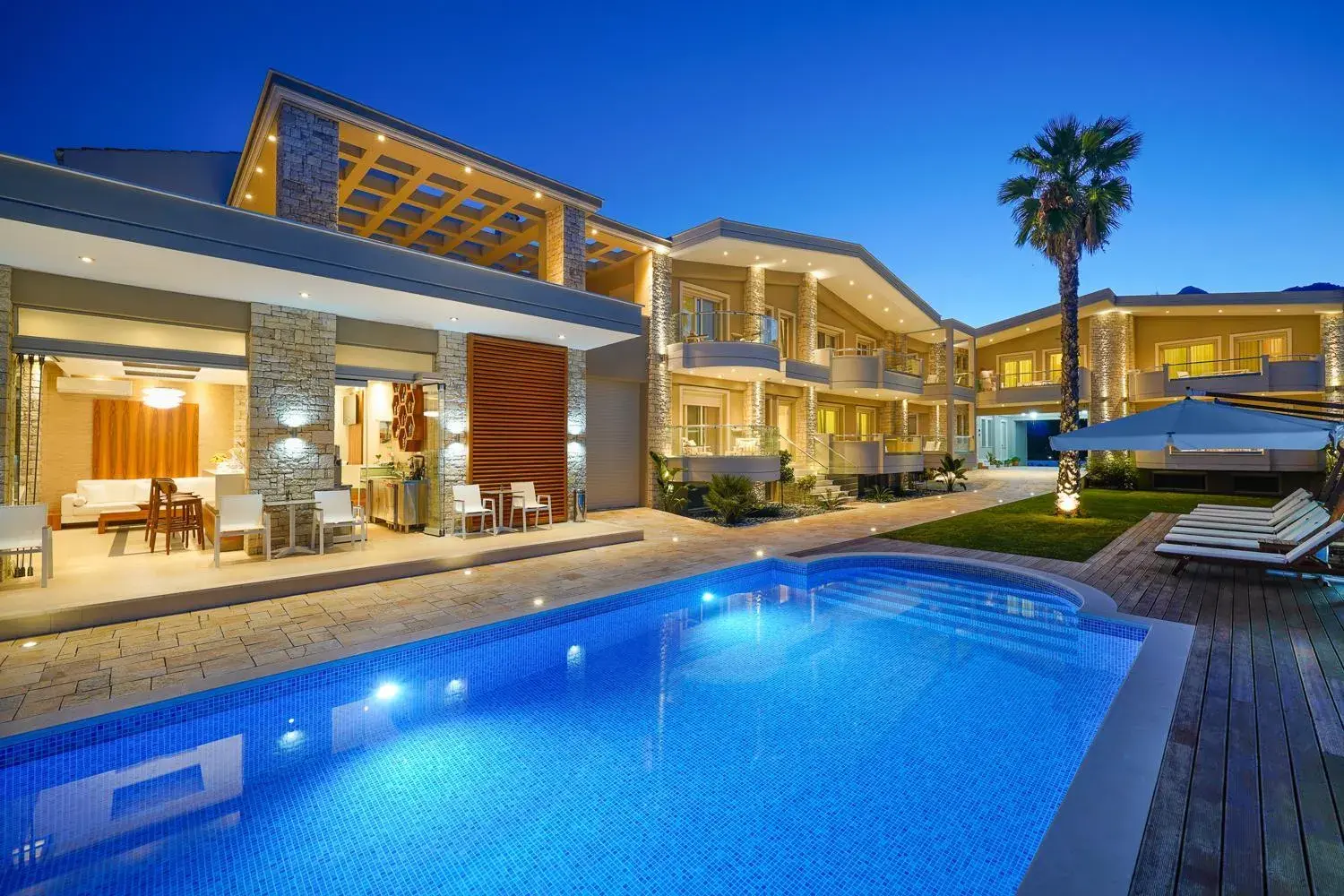 Lobelia Luxury Suites Lobelia Luxury Suites
