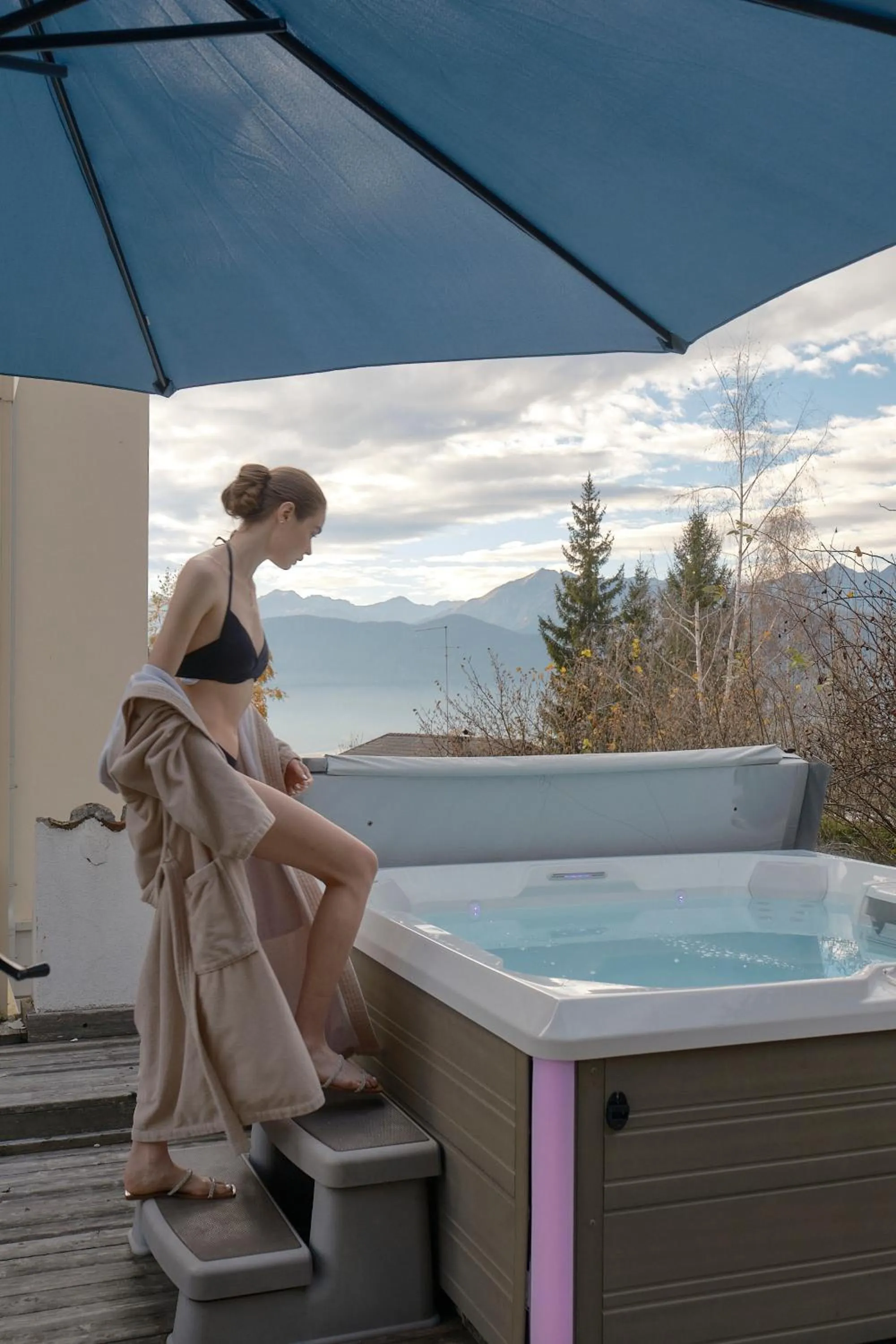 Hot Tub in Villa Orso Grigio