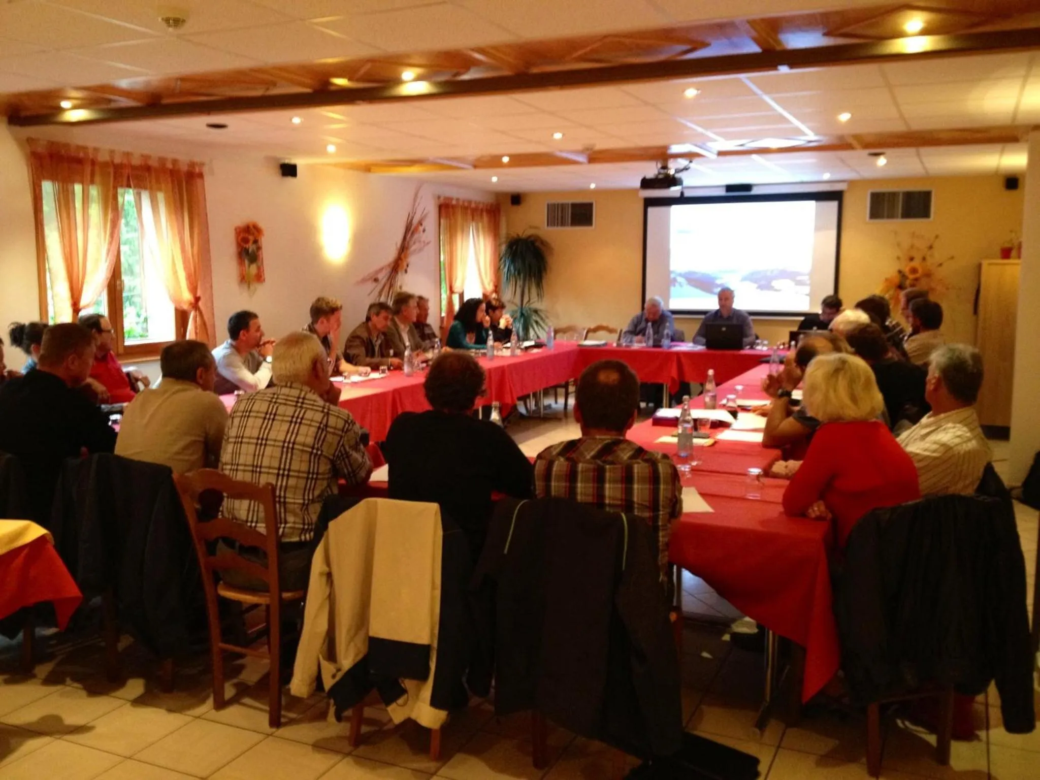 Business facilities in Logis Hôtel Le Vétiné