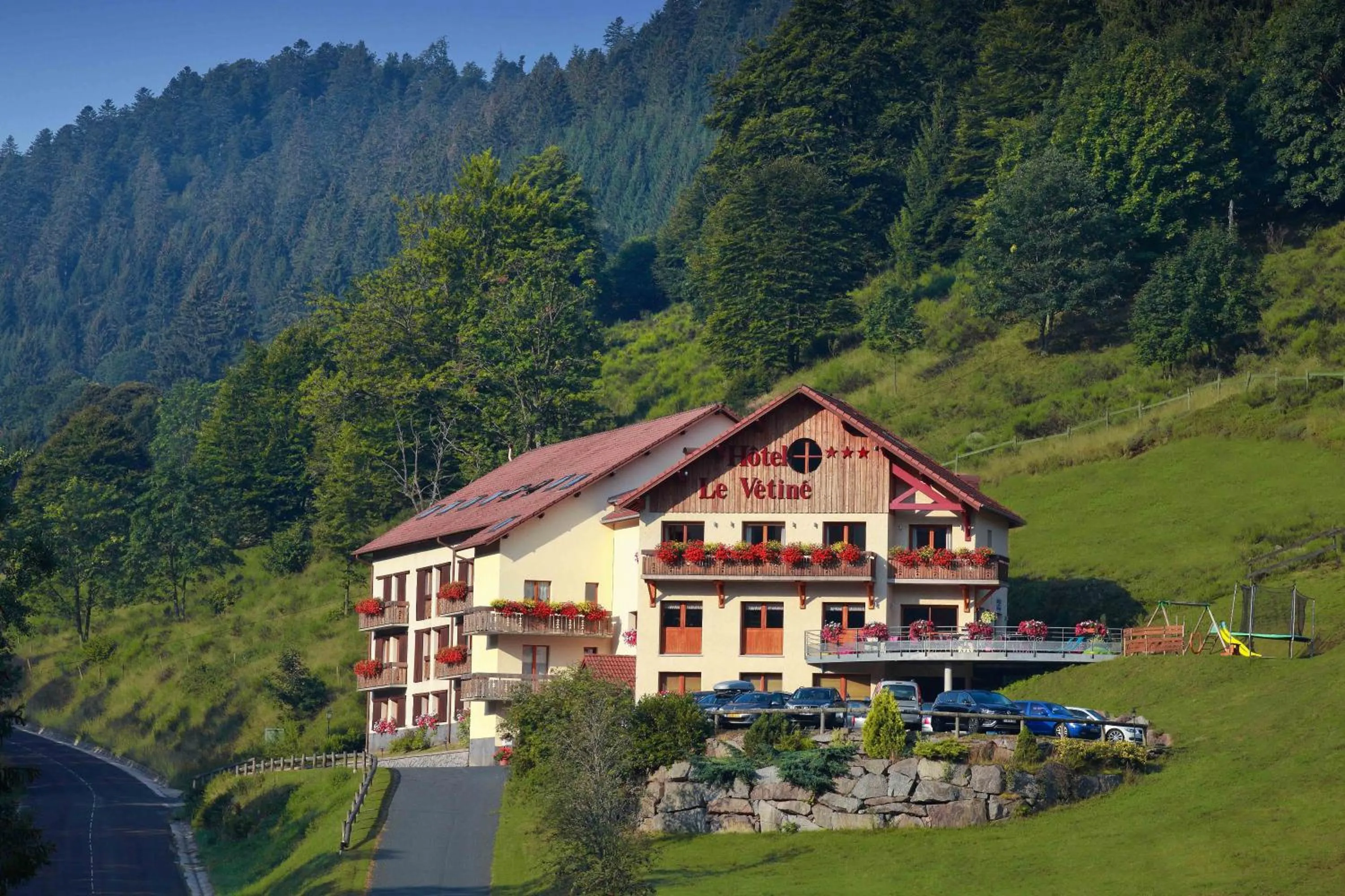 Logis Hôtel Le Vétiné