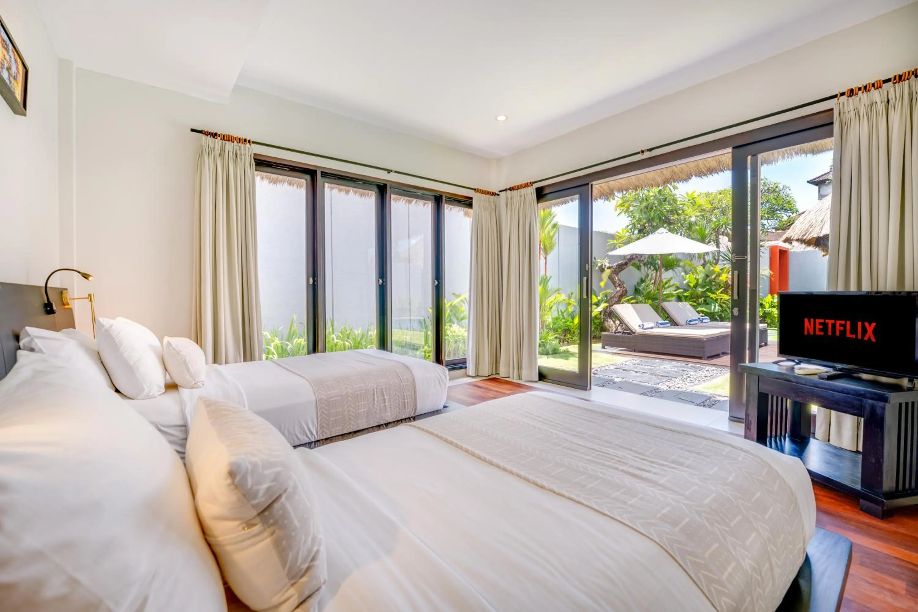 TV and multimedia, Bed in Villa Jerami & Spa