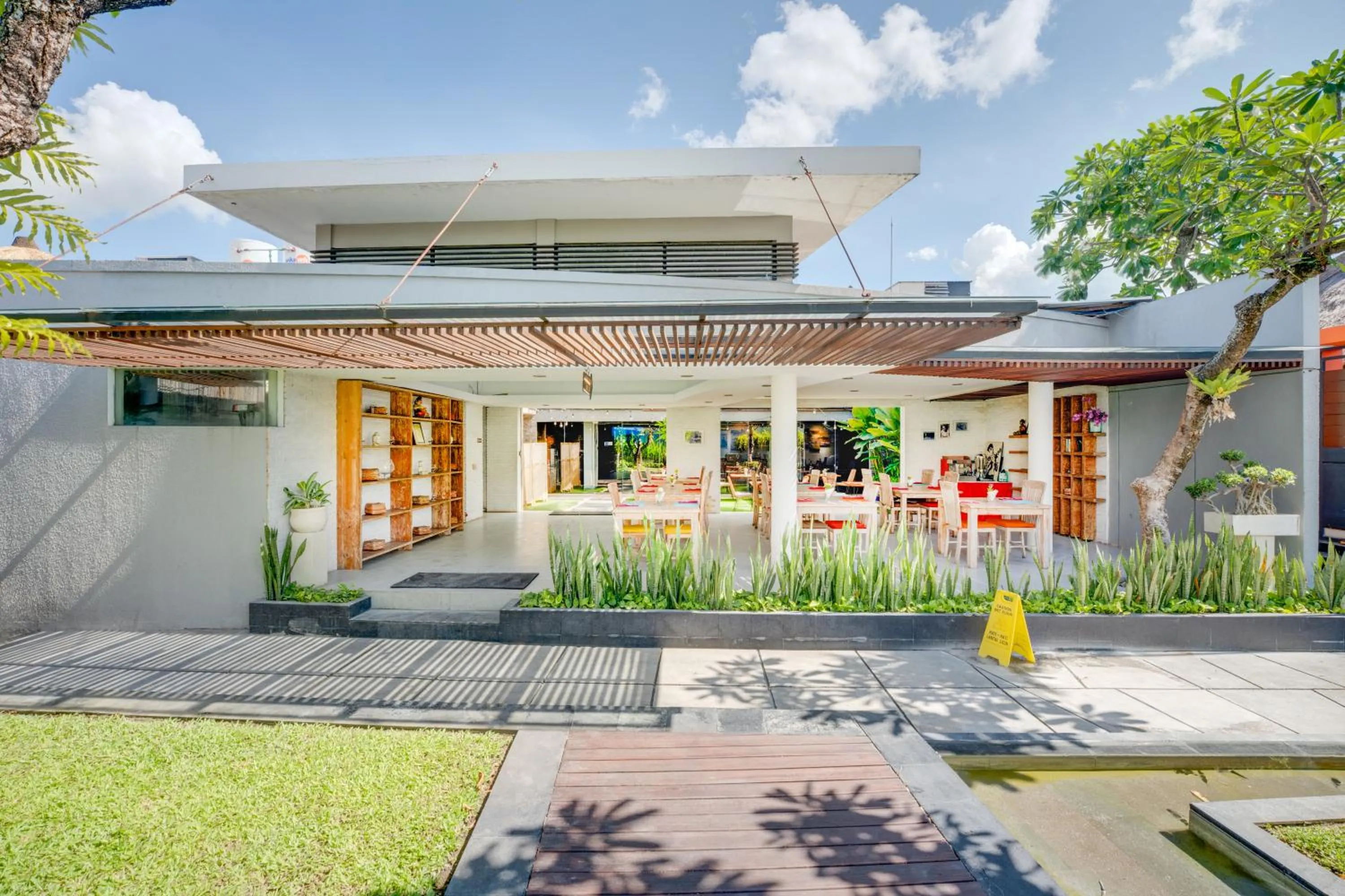 Restaurant/places to eat in Villa Jerami & Spa