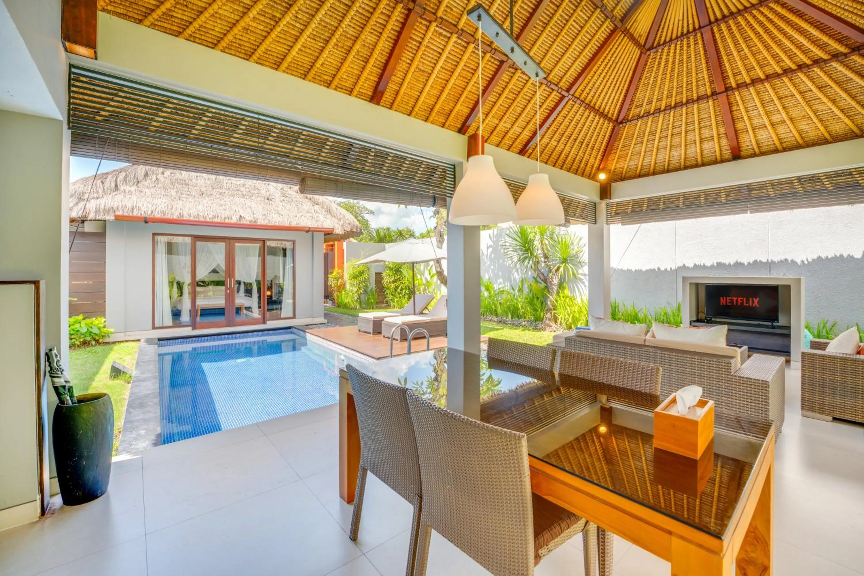 Patio in Villa Jerami & Spa