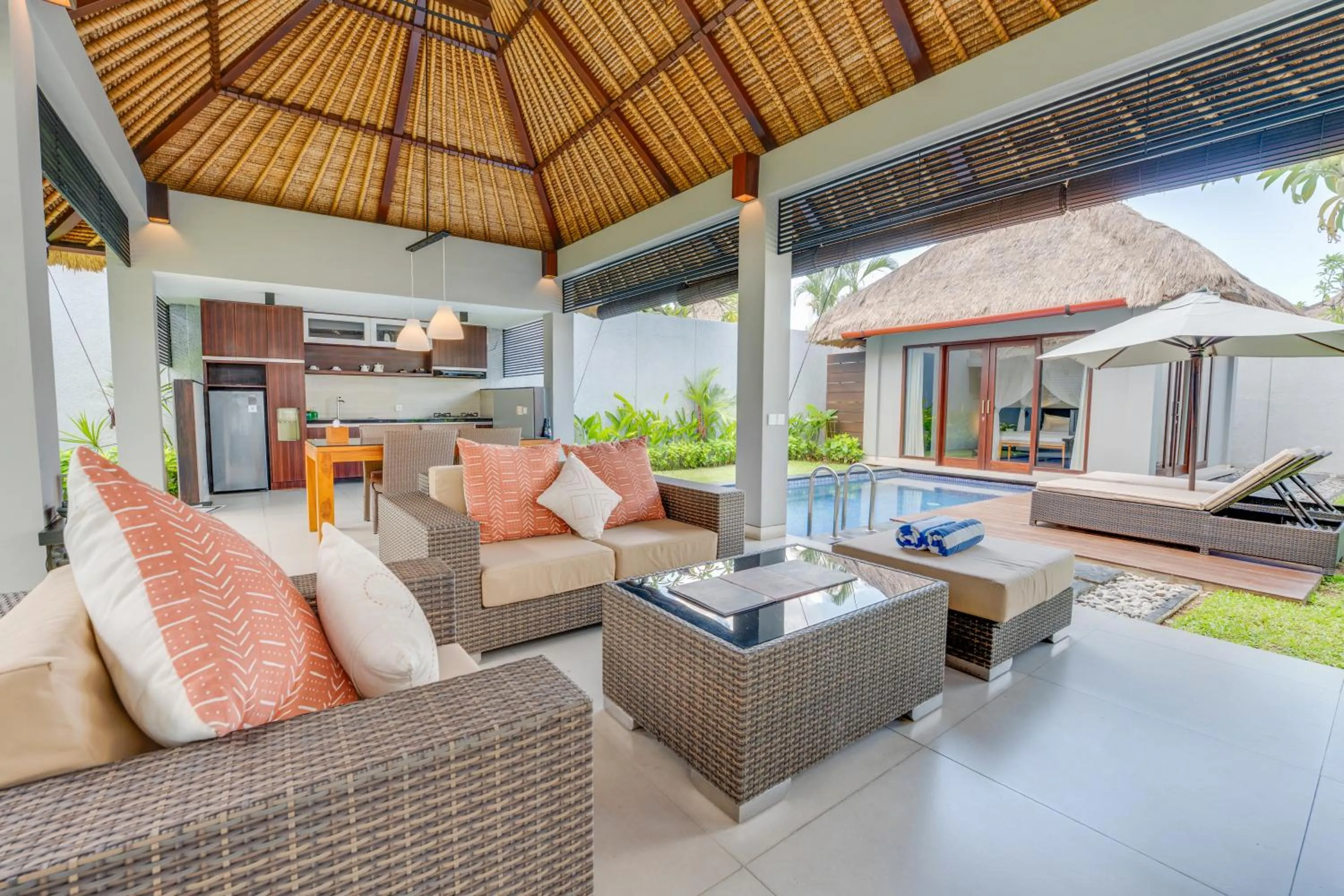 Property building in Villa Jerami & Spa