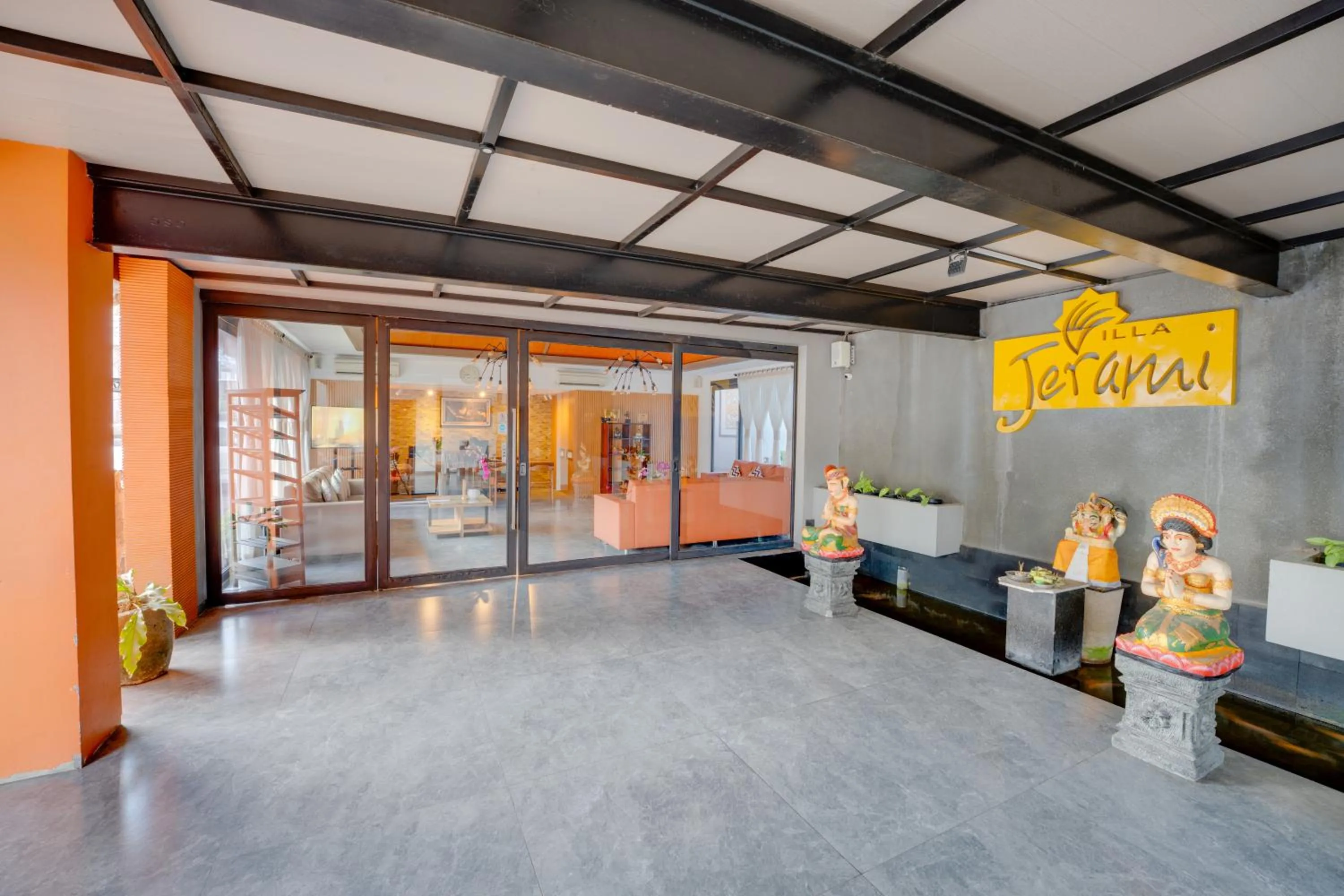 Facade/entrance in Villa Jerami & Spa