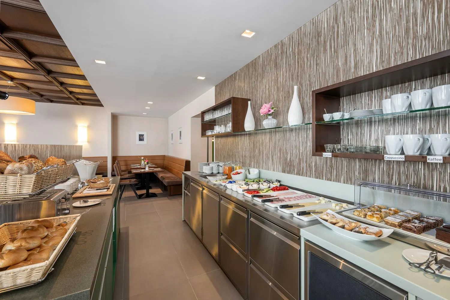 Breakfast in Hotel Ganslhof - Adults only