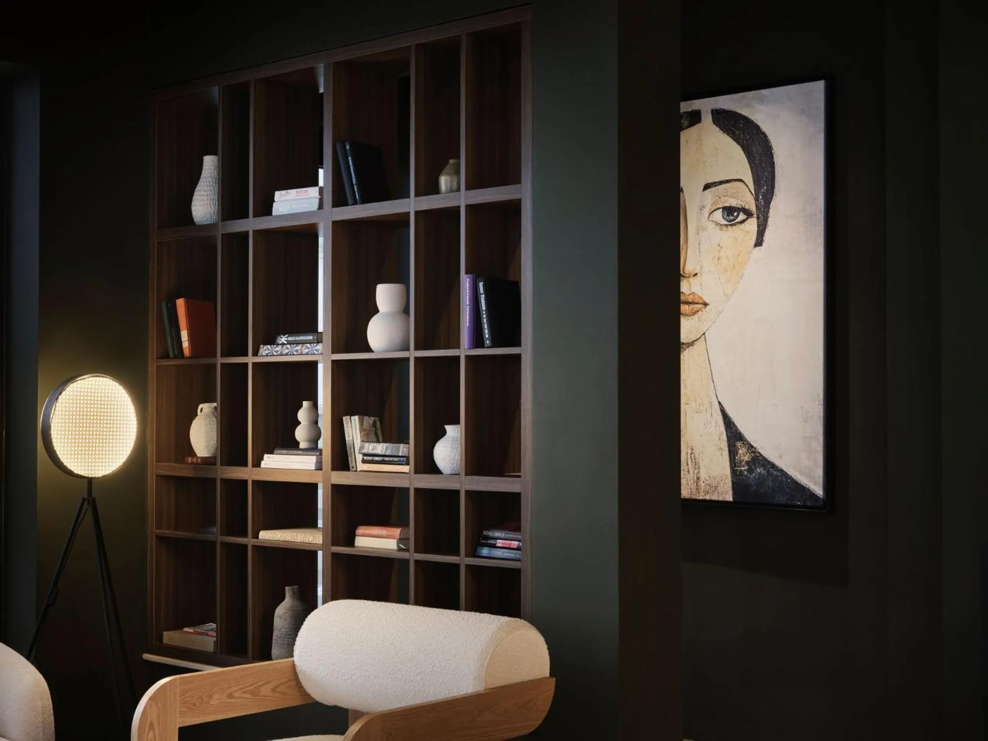 Seating area in Pearl Hotel