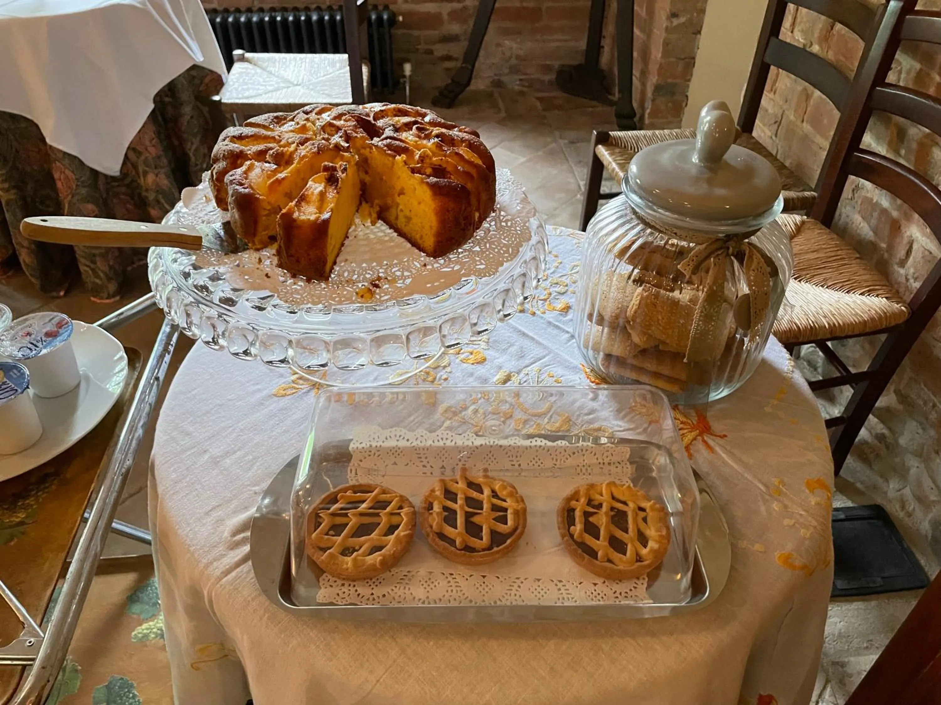 Continental breakfast in B&B Il Conte Giacomo
