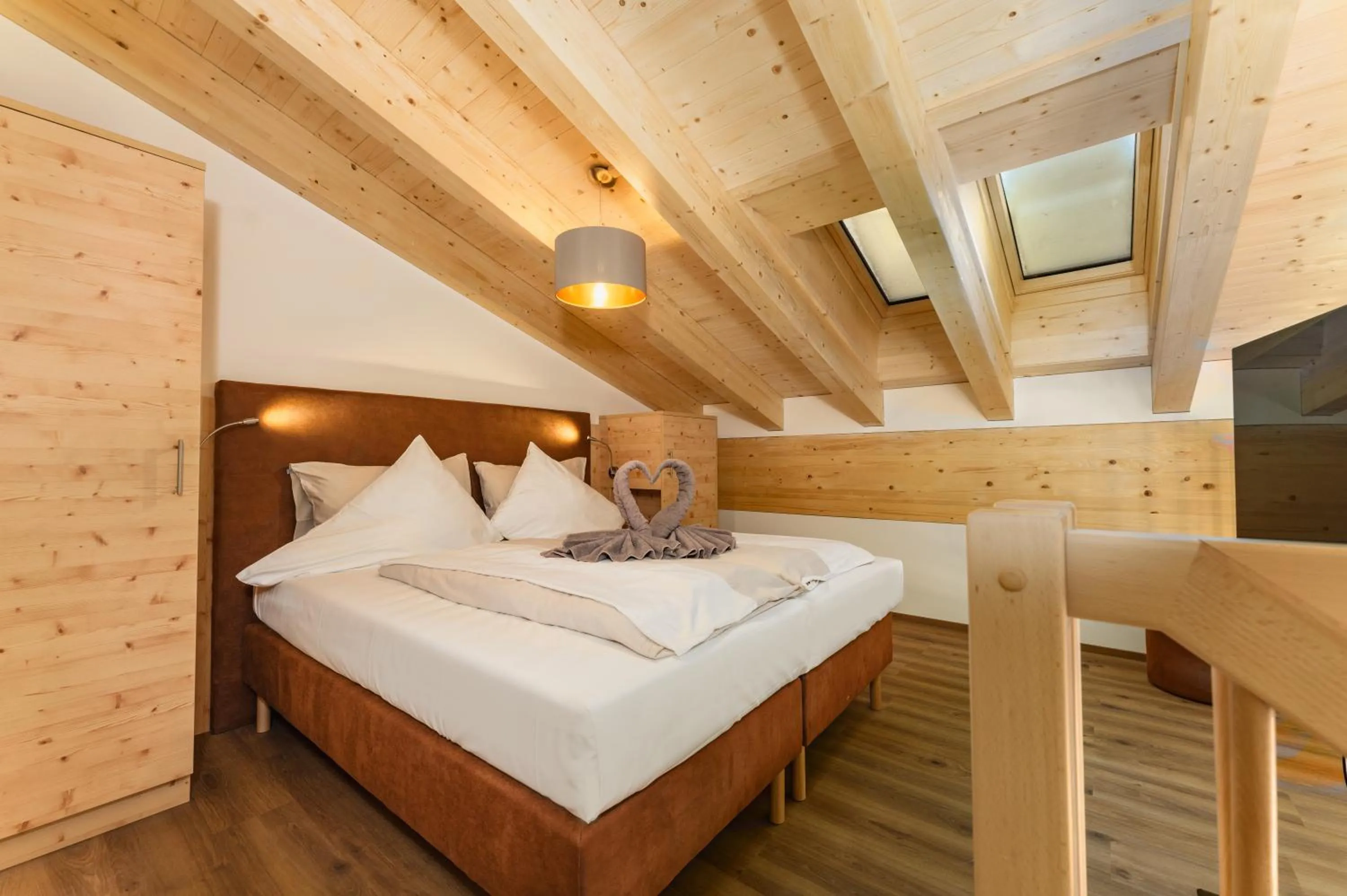 Bedroom, Bed in Berghotel Jaga-Alm