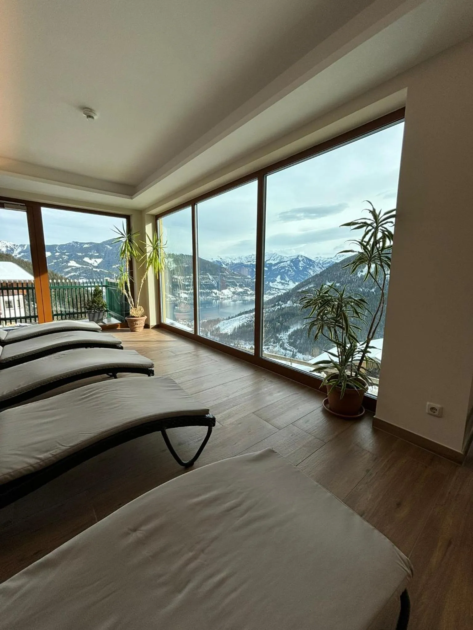 Sauna, Bed in Berghotel Jaga-Alm