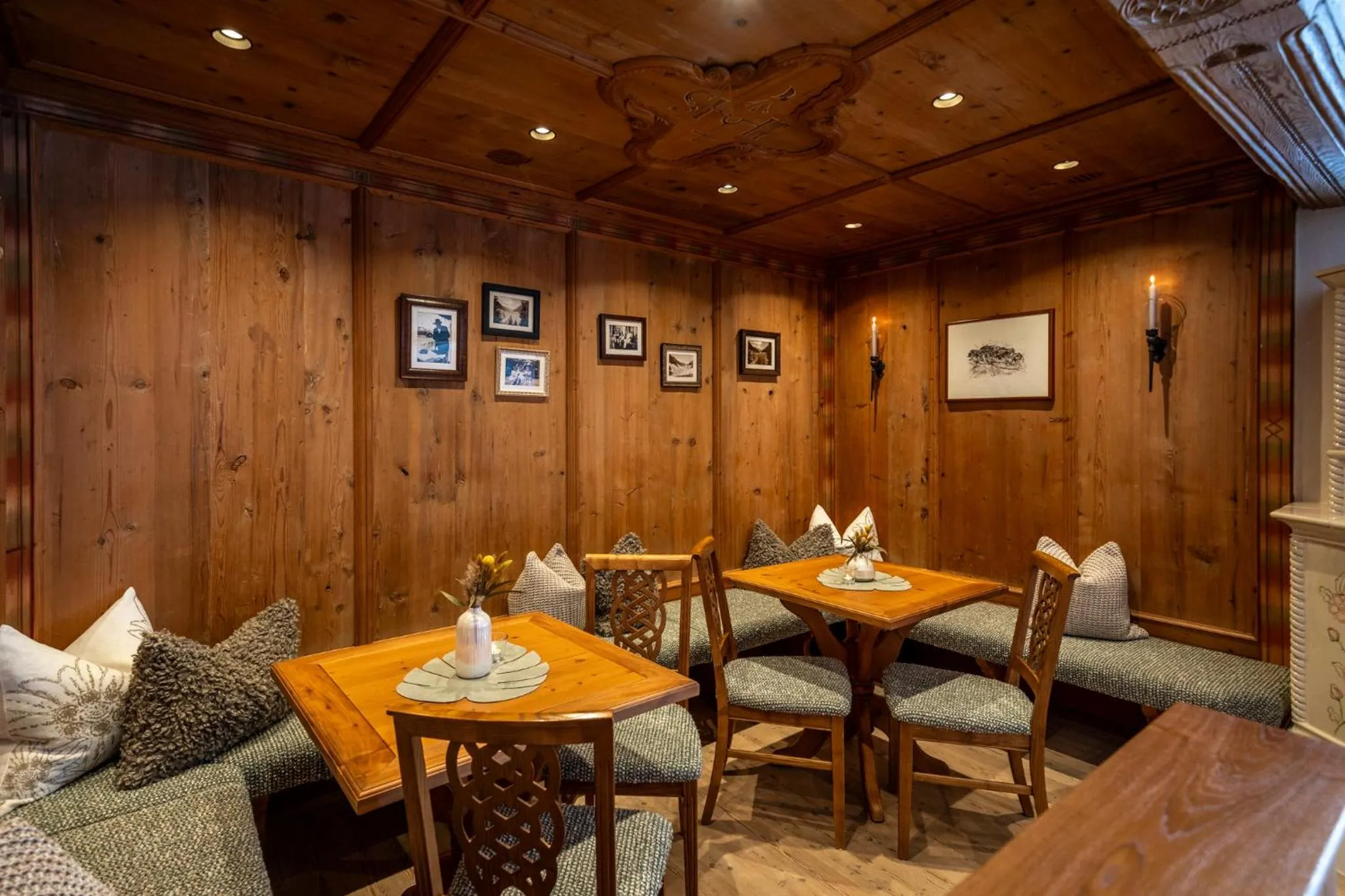 Lobby or reception in Boutique Hotel Montanara