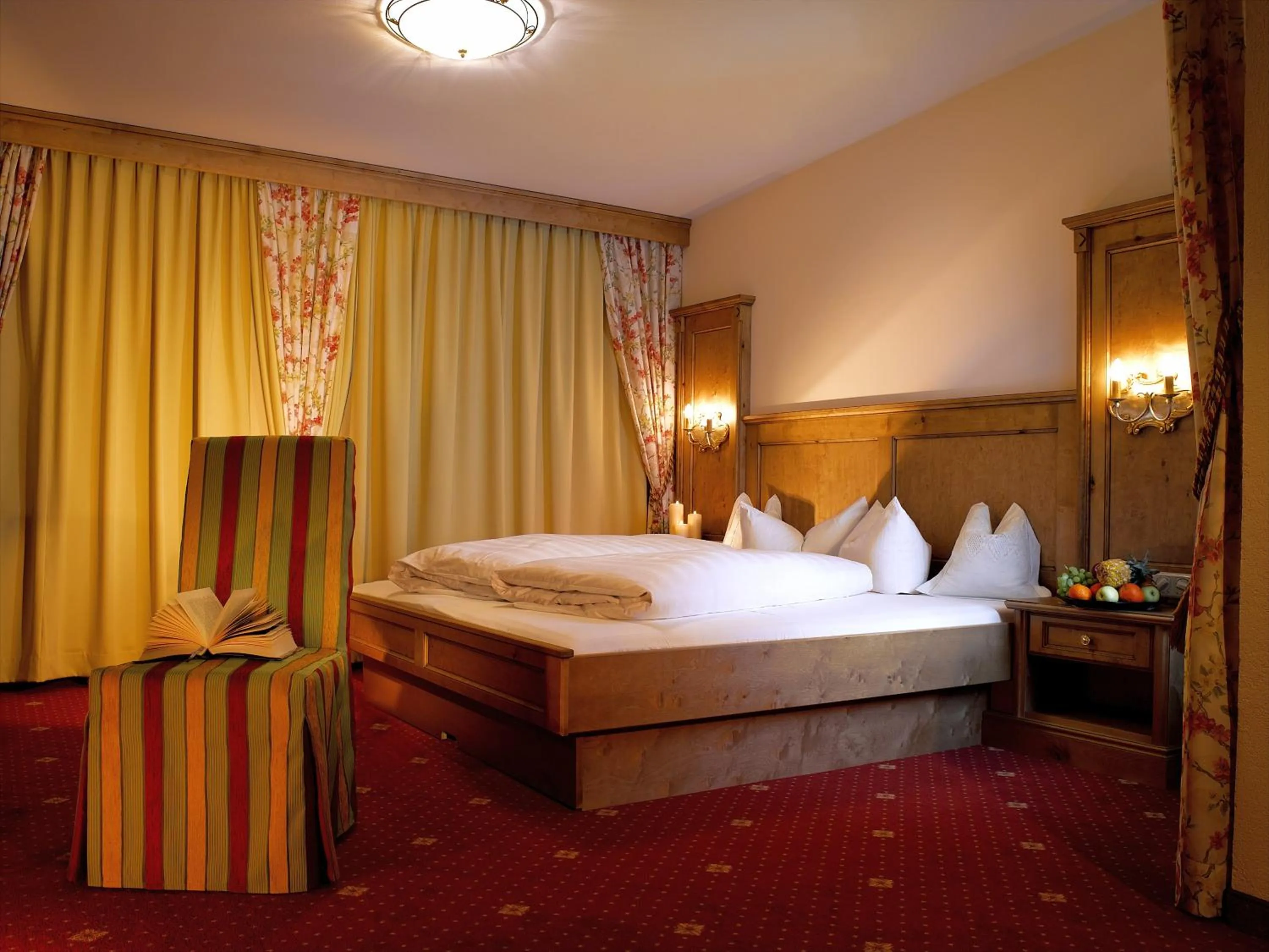 Bedroom, Bed in Boutique Hotel Montanara