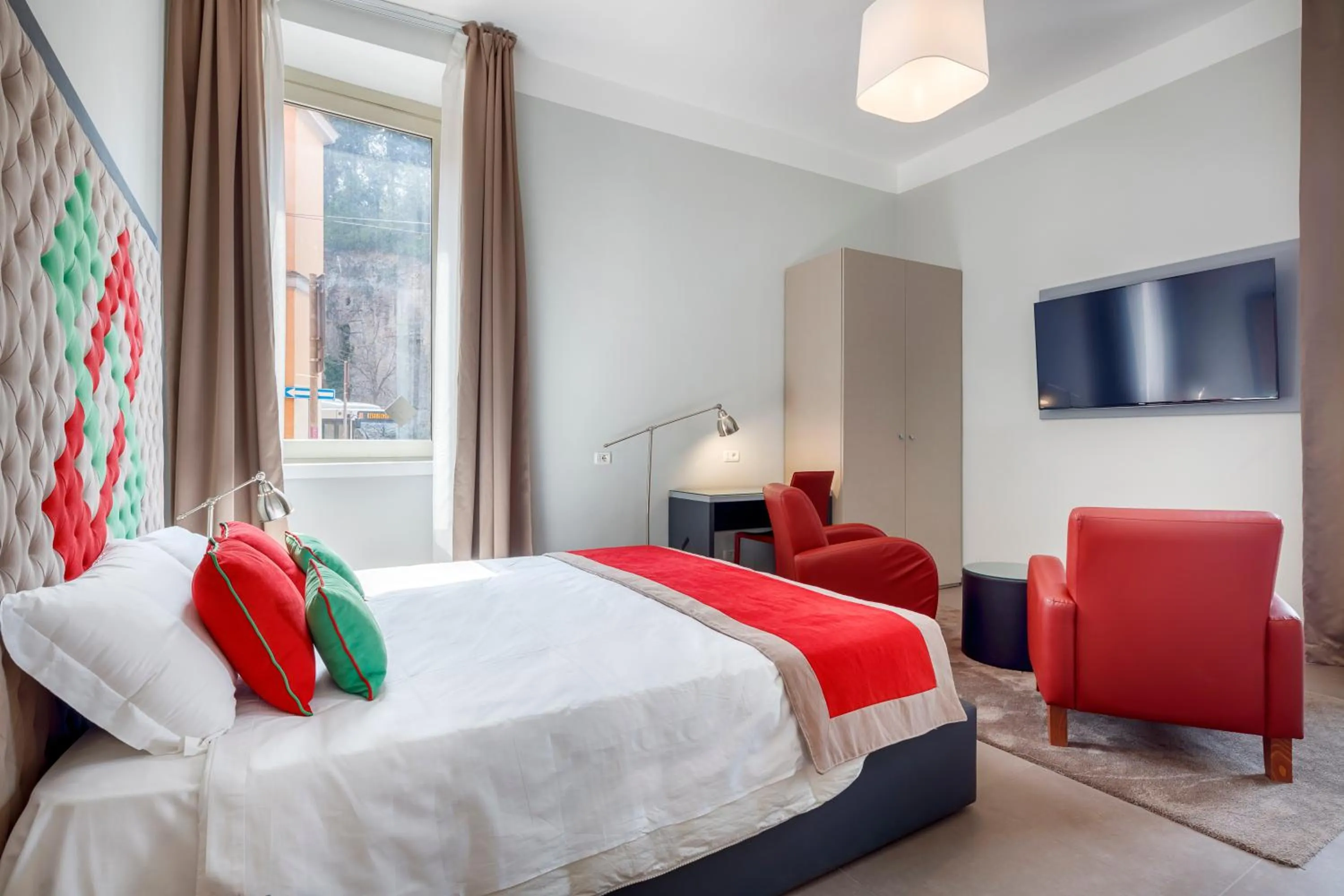 Bed in HT Residence Maximus