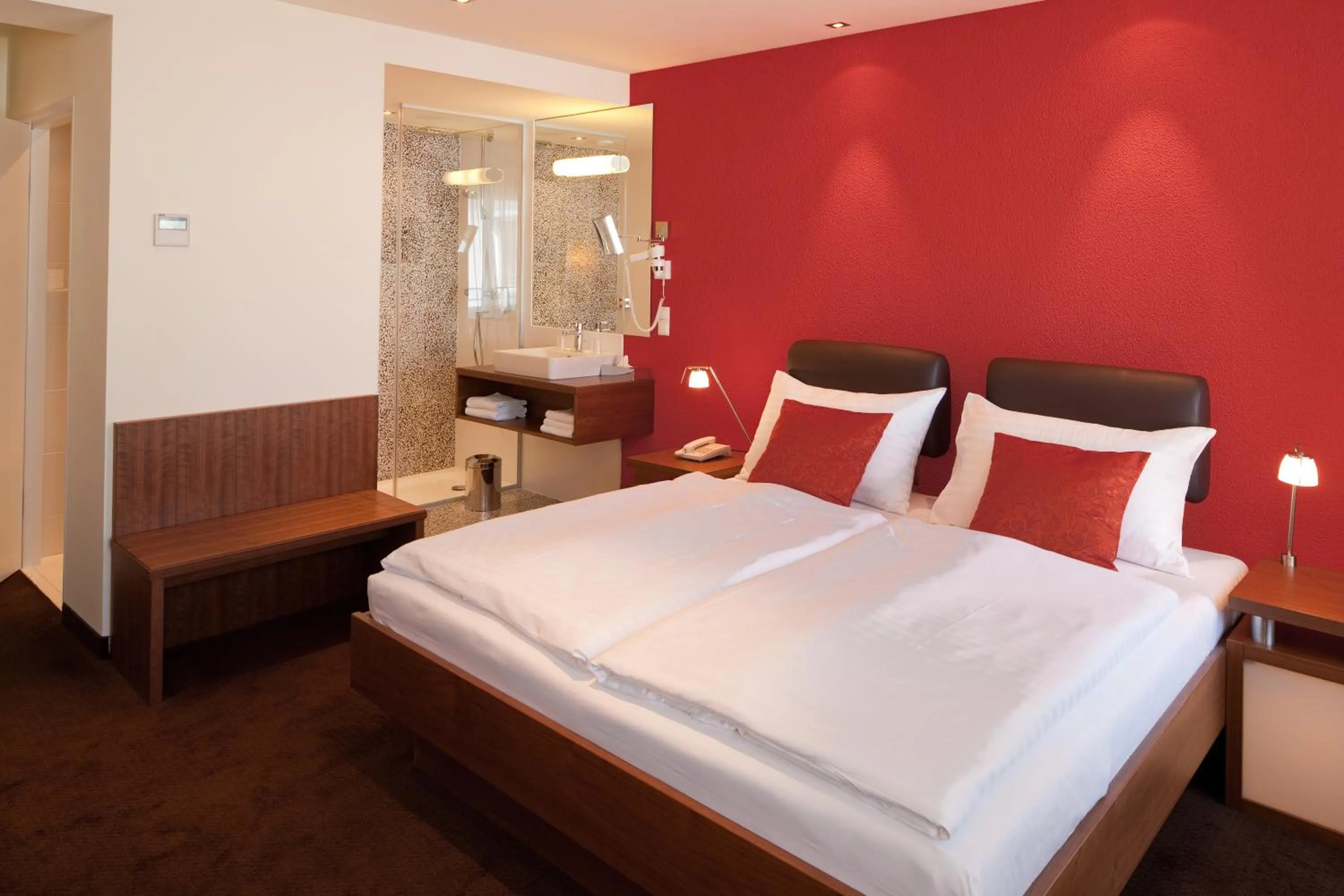 Bed in Strandhotel Alte Donau