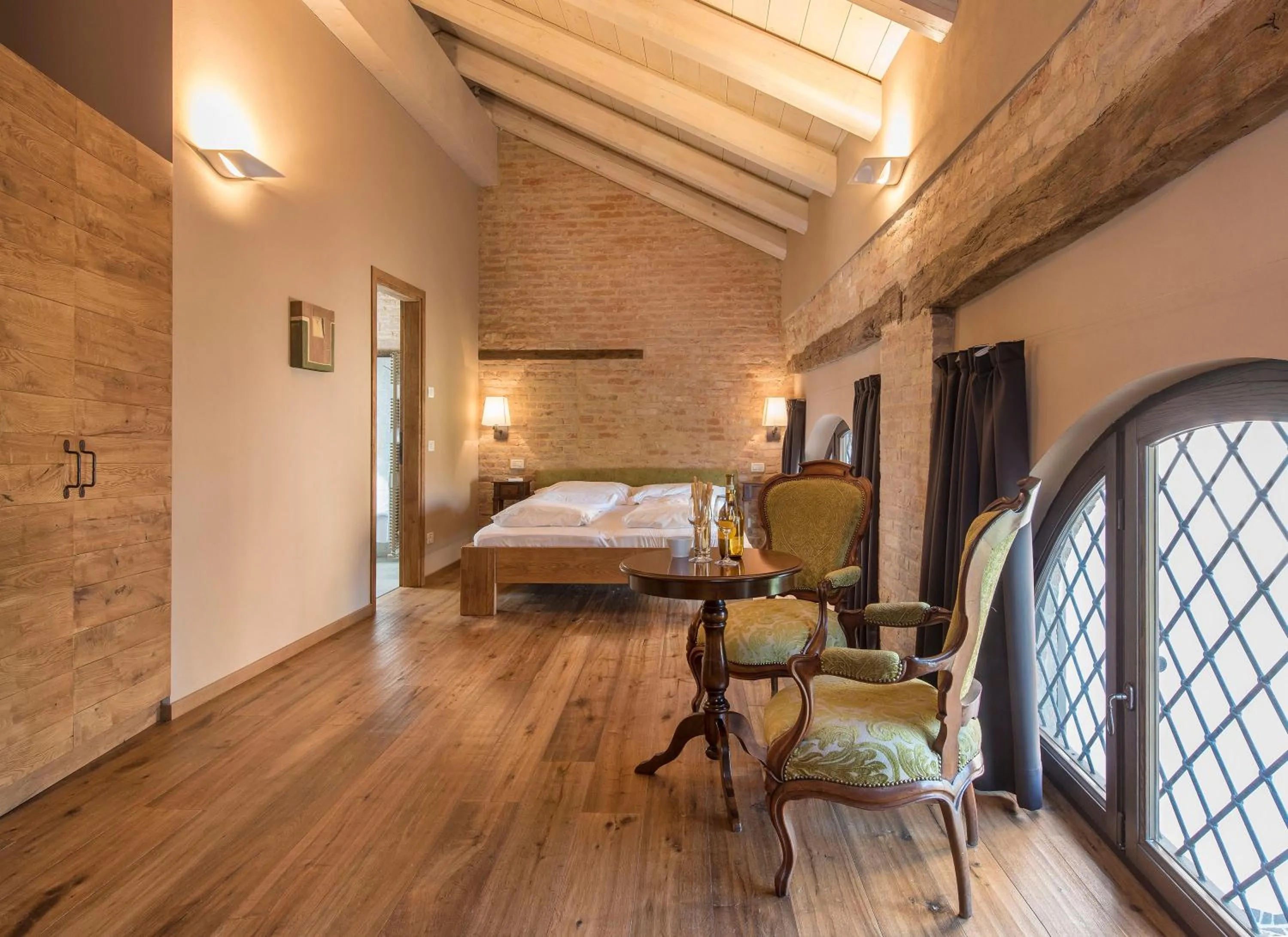 Photo of the whole room, Bed in Sunstar Hotel Piemont Castello di Villa