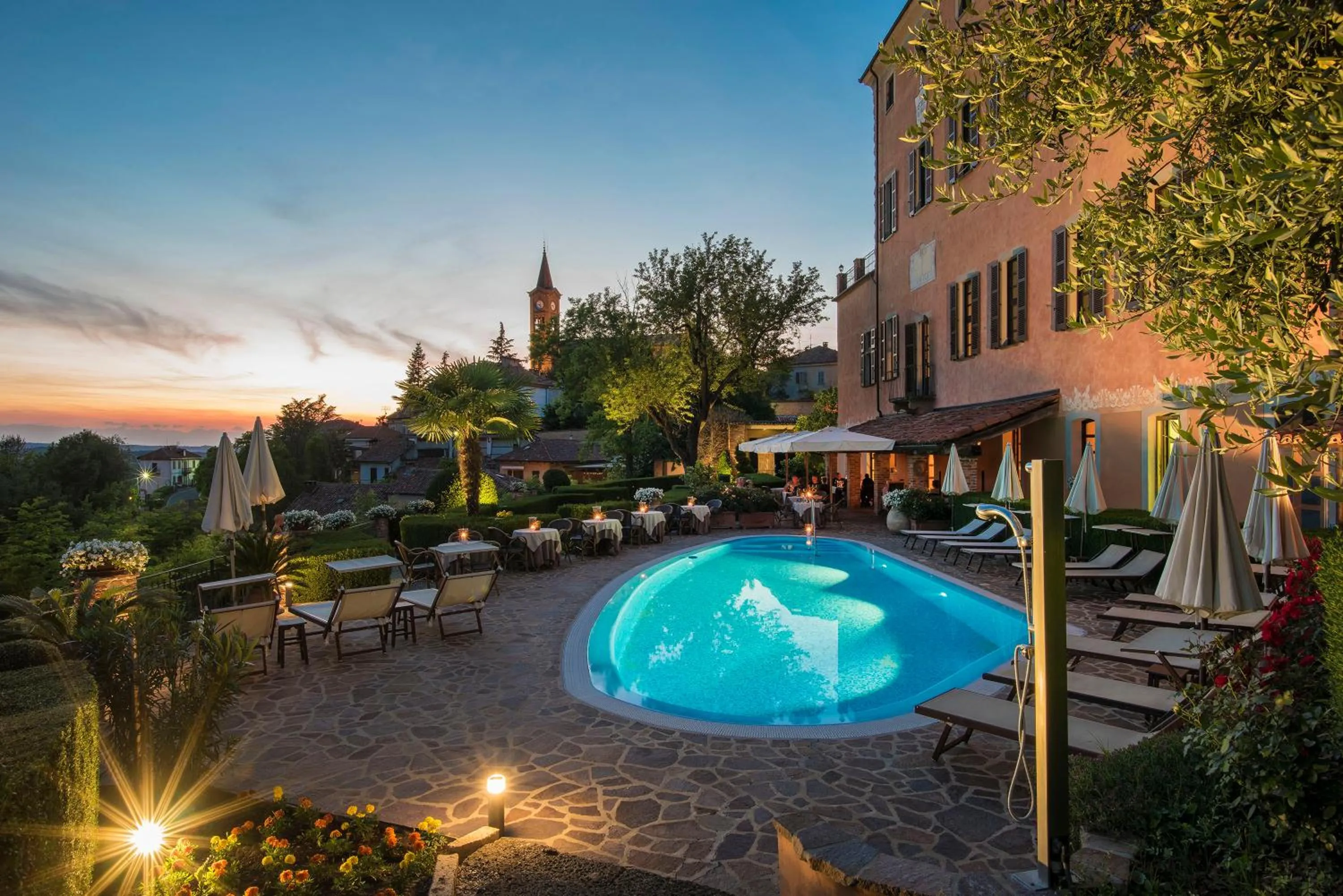 Pool view in Sunstar Hotel Piemont Castello di Villa