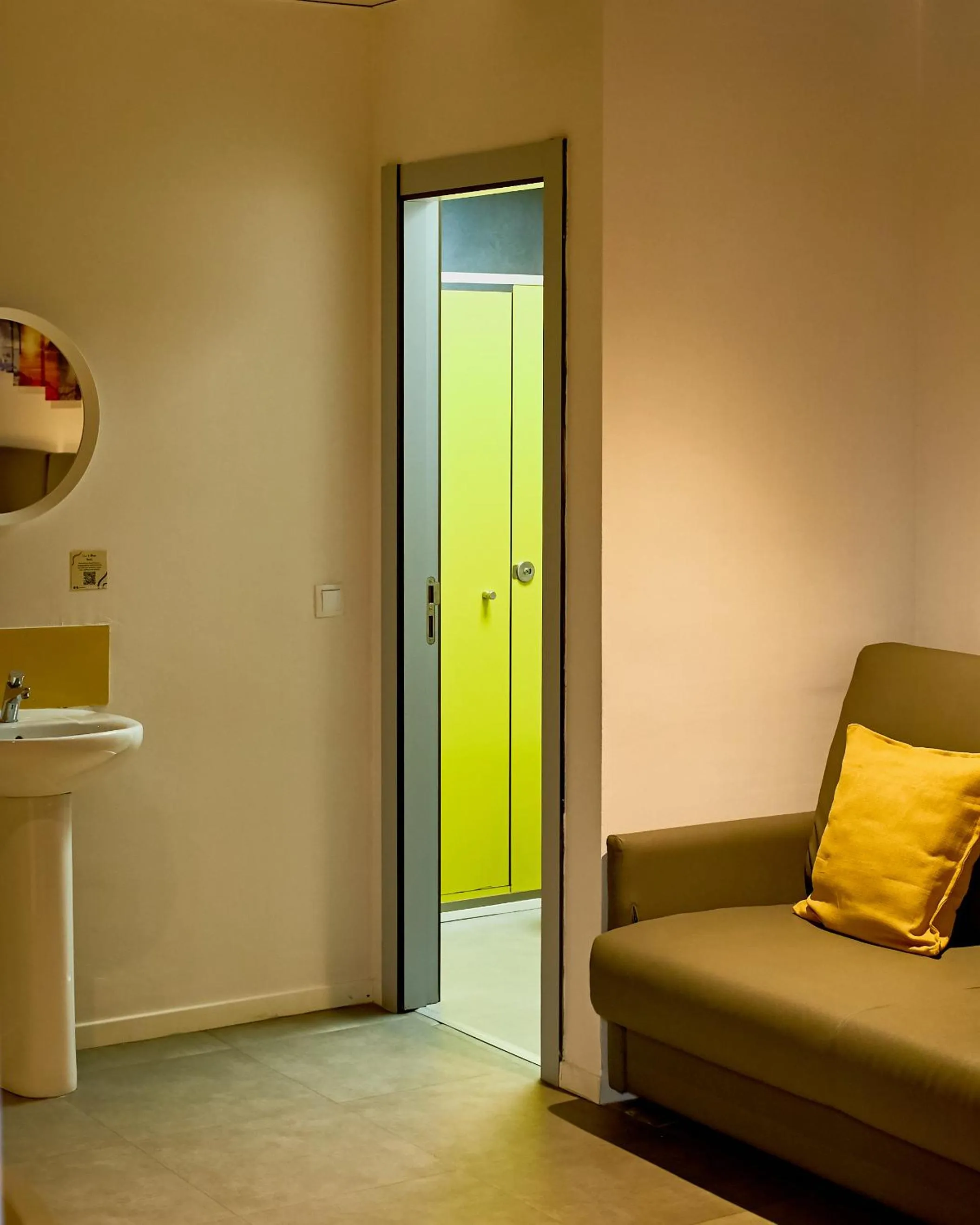 Property building in Sun & Moon Hostel