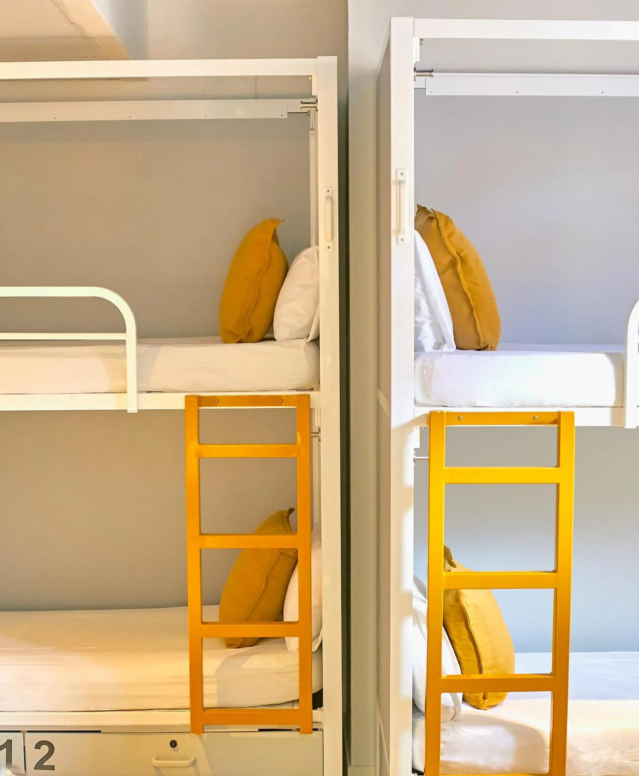 Property building, Bed in Sun & Moon Hostel