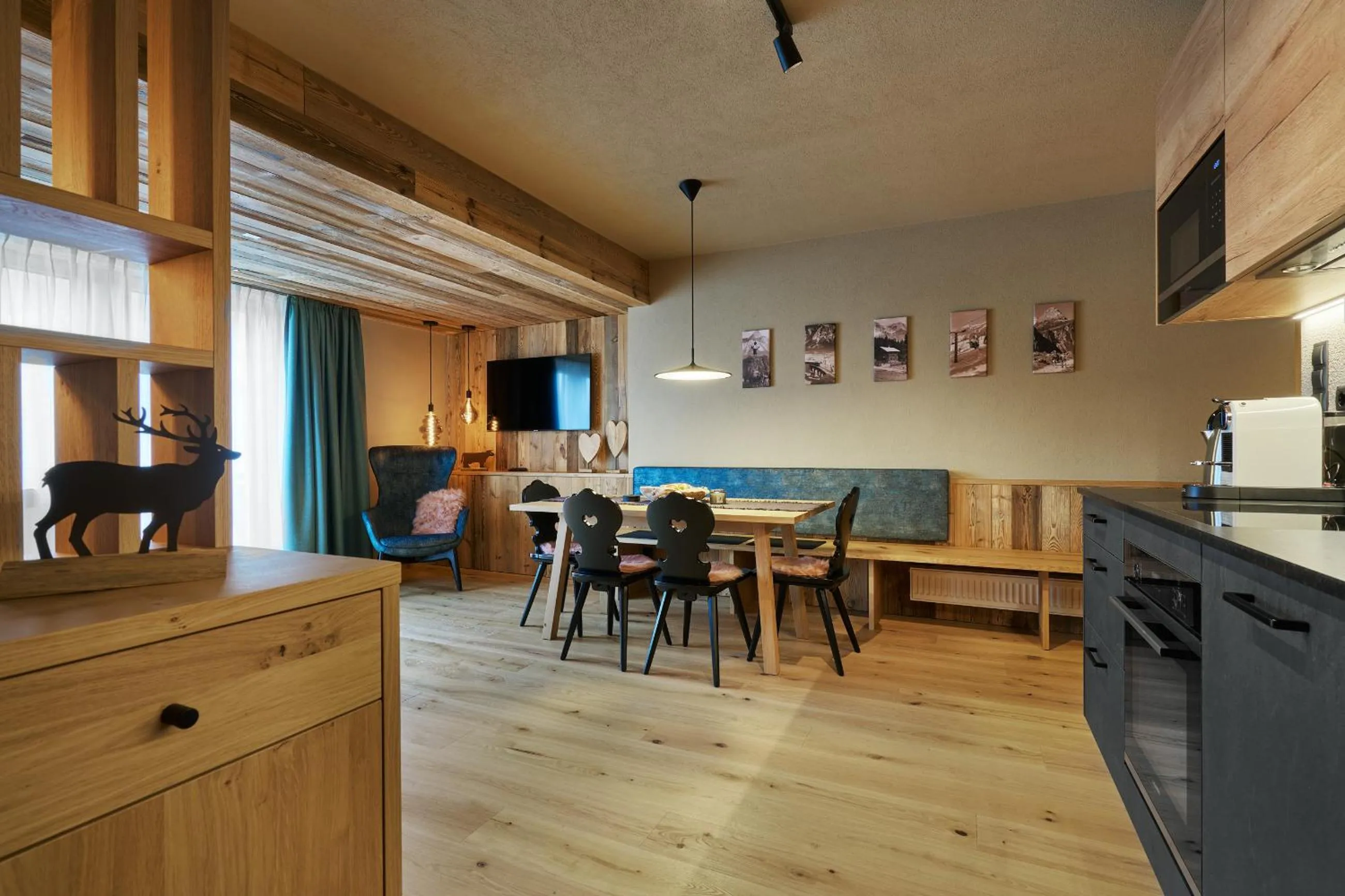Dining area in Hotel Stern