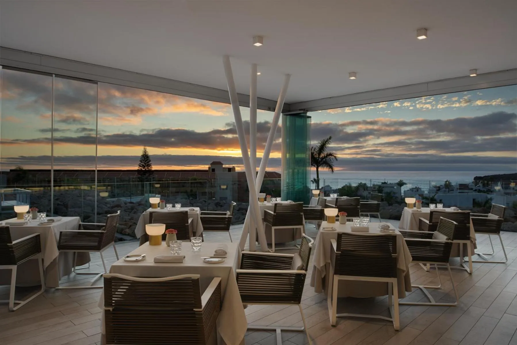 Restaurant/places to eat in Royal Hideaway Corales Suites