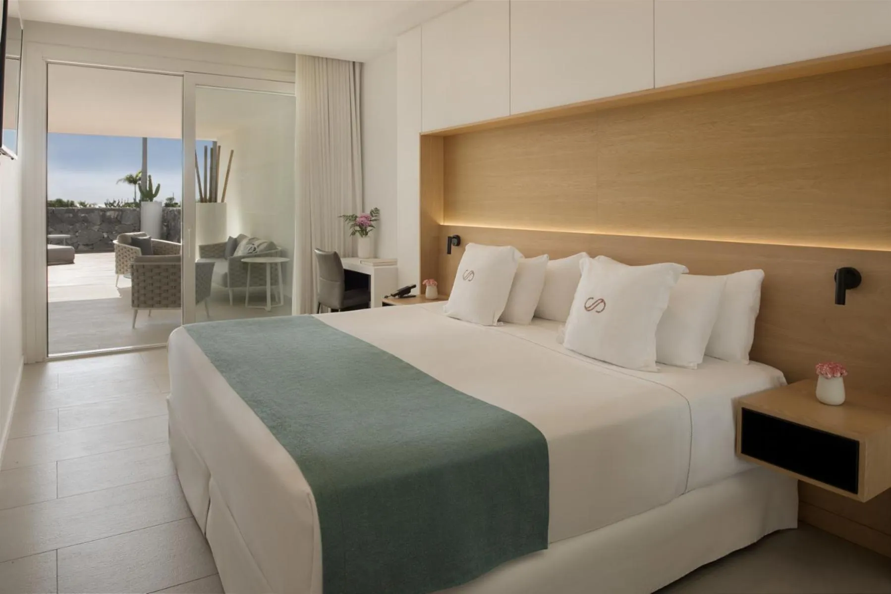 Bed in Royal Hideaway Corales Suites