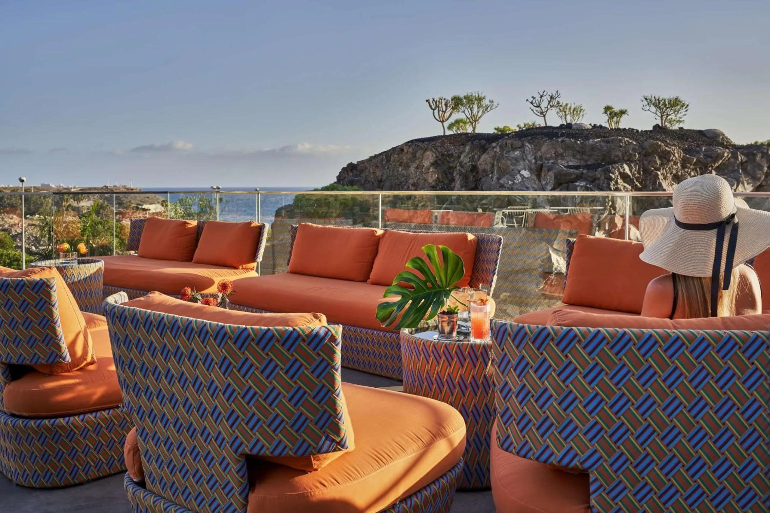 Lounge or bar in Royal Hideaway Corales Suites