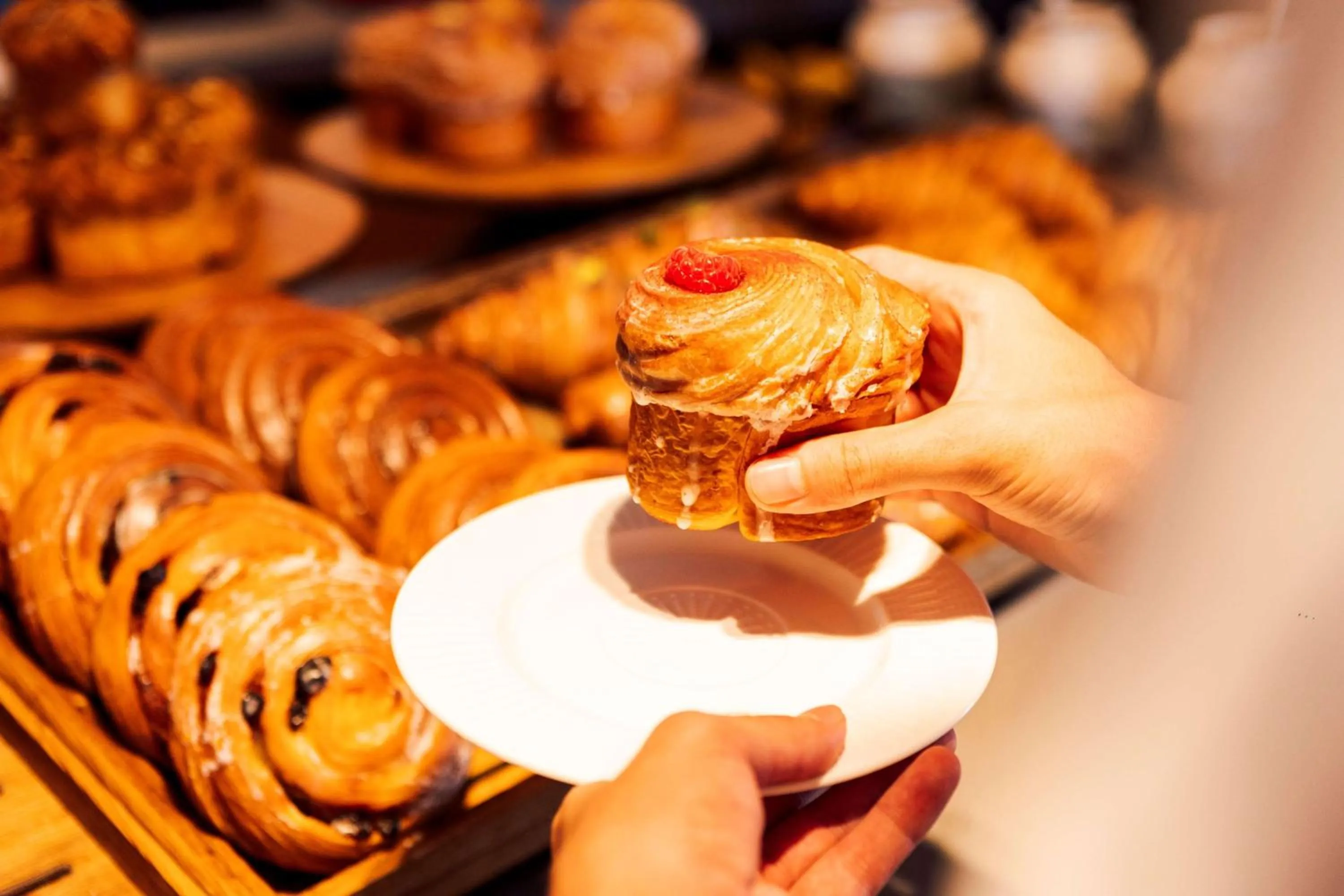 Food and drinks in Royal Hideaway Corales Suites