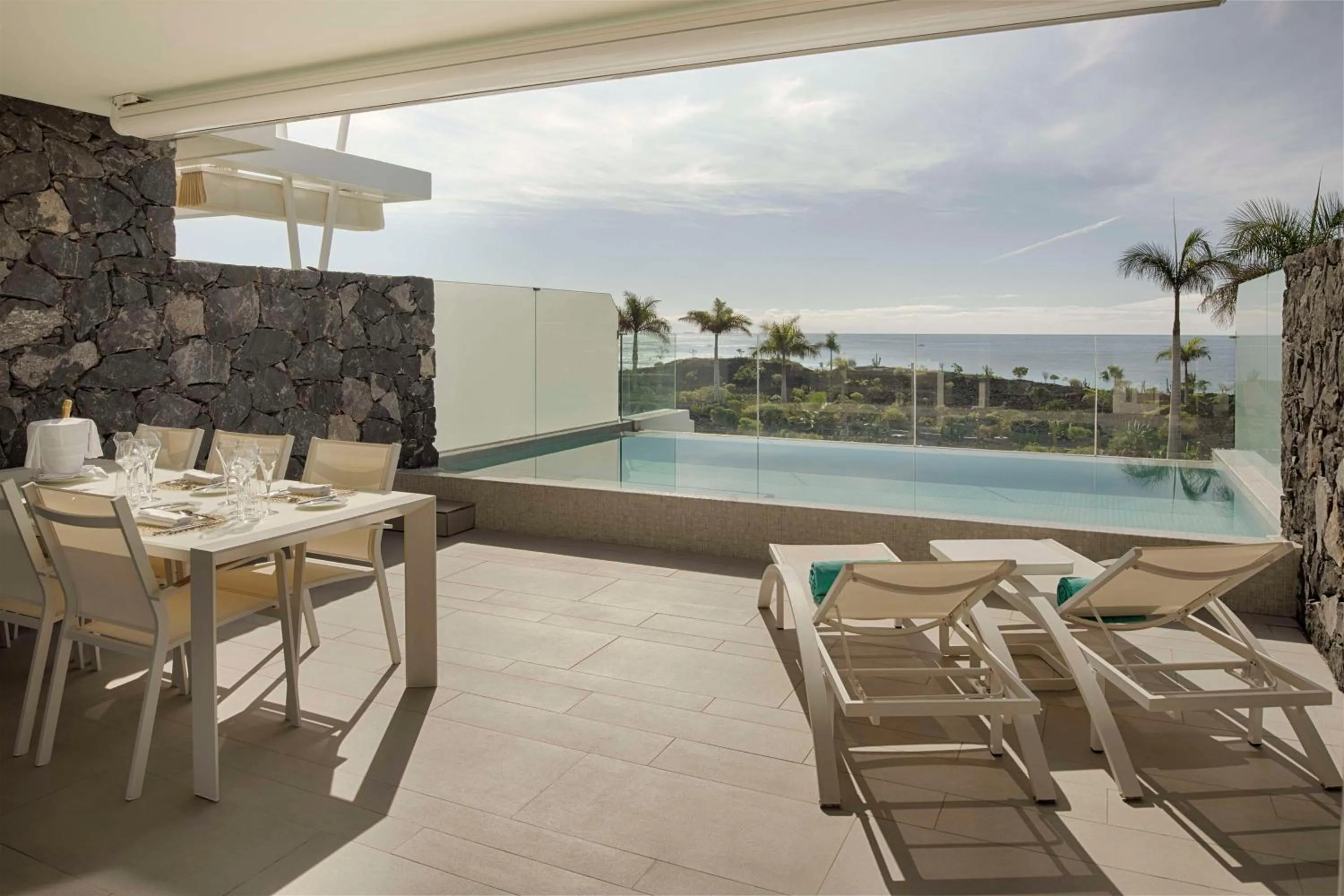 Photo of the whole room in Royal Hideaway Corales Suites