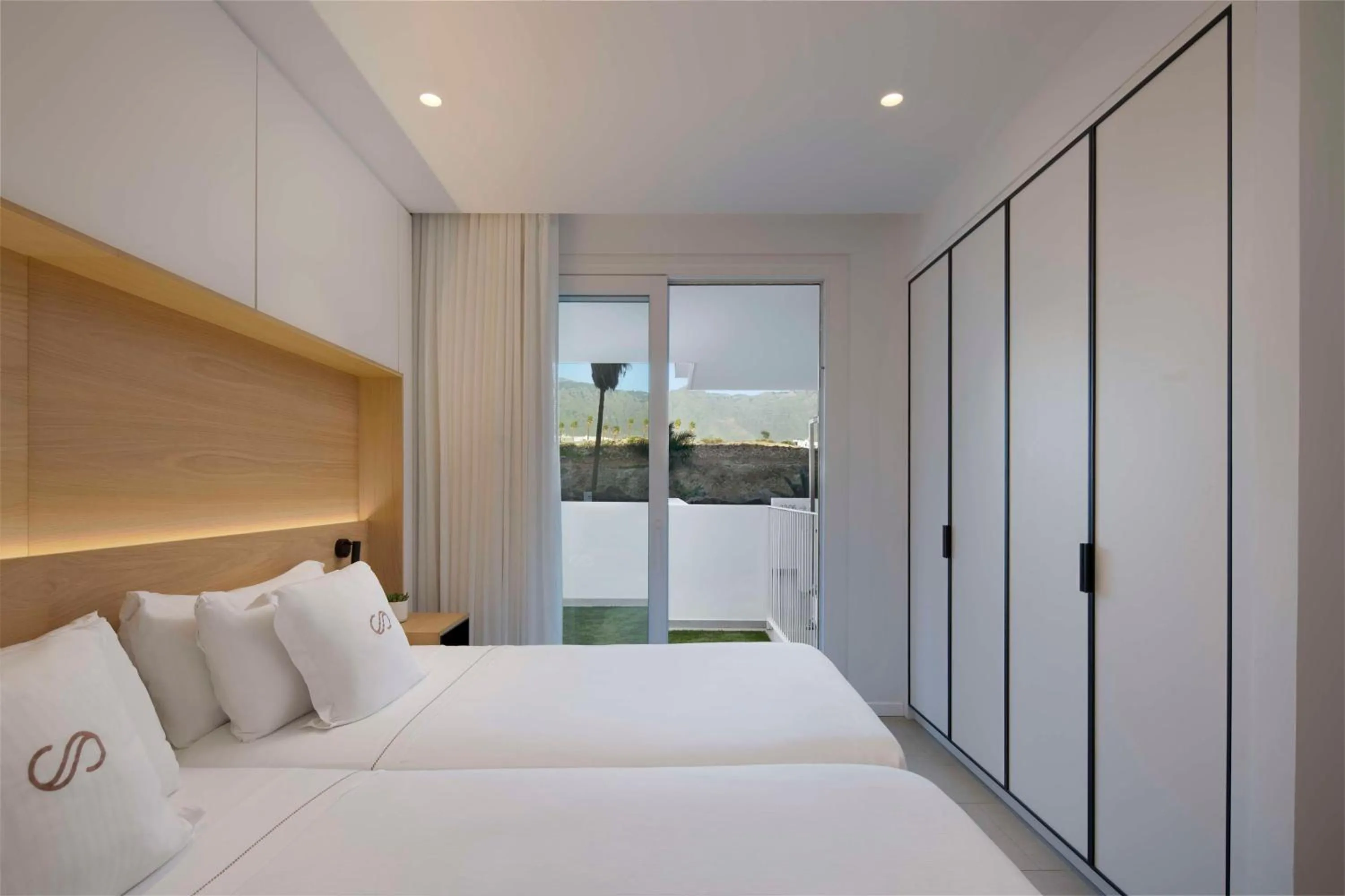 Photo of the whole room, Bed in Royal Hideaway Corales Suites